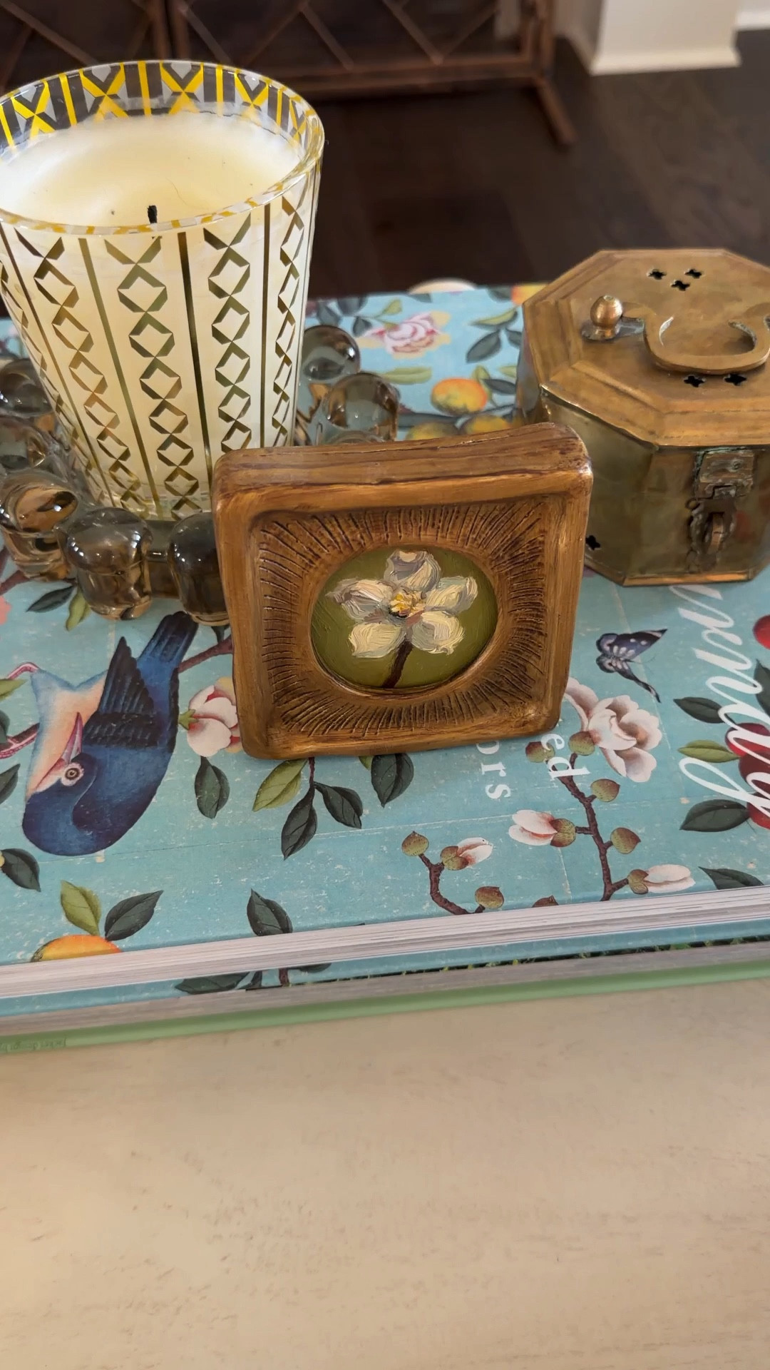 @Etsy Spring Home Refresh! Small updates that make a big impact to your home! I adore original art and Etsy is such an amazing place to find special pieces from small shops! #ad #Etsy #EtsyCreatorCo 

#LTKHome