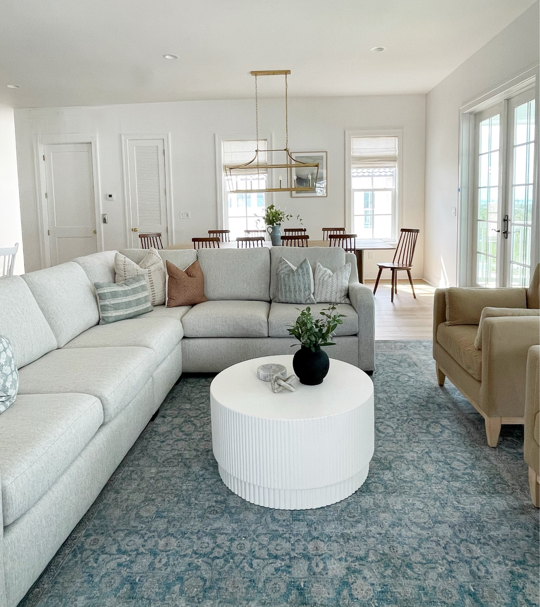 Mexico beach living space 
Coastal modern 

#LTKHome