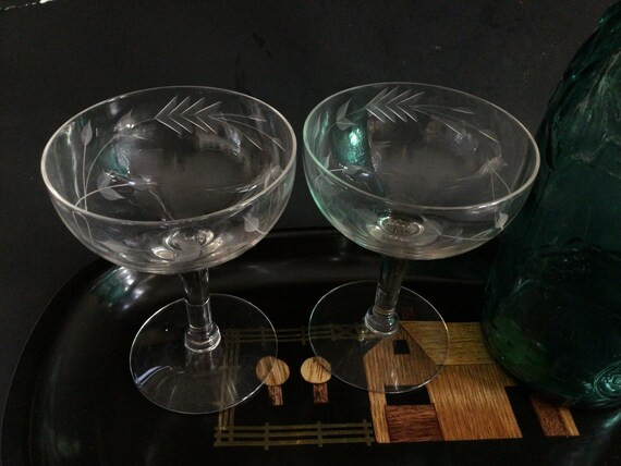Vintage Coupe Glasses Champagne Coupe Glasses Wheat Etched | Etsy | Etsy (US)
