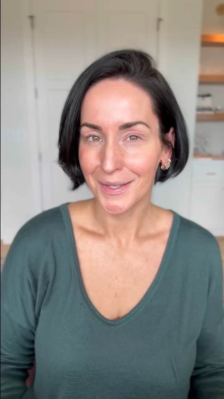 New makeup from Versed. 
Wearing shades Bloom and Flamingo 

#LTKBeauty #LTKFindsUnder50