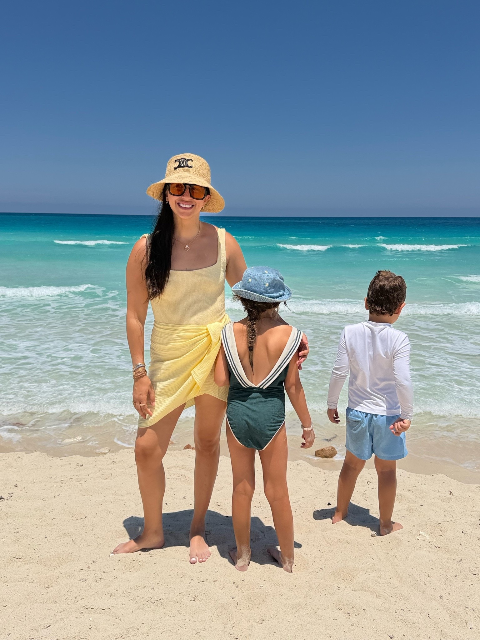 Swim: Medium 

Dressupbuttercup.com #dressupbuttercup #dederaad

#LTKootd #LTKmomlife #LTKSeasonal