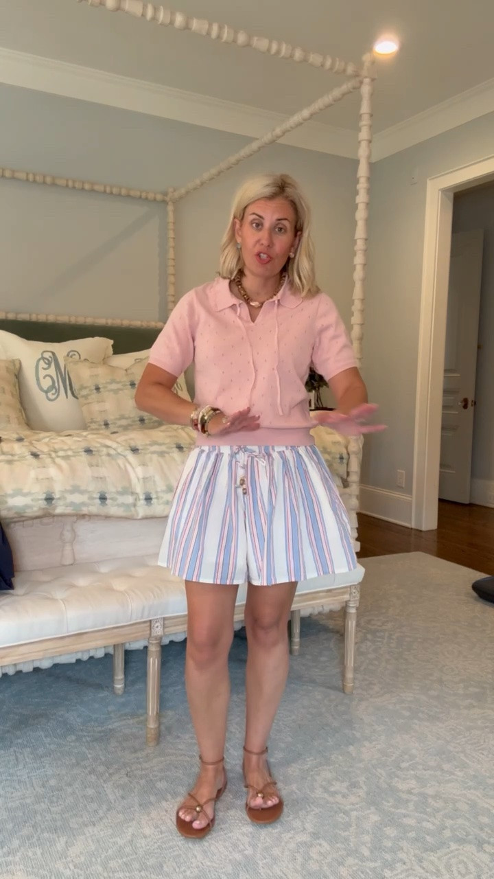 Oh this top is adorable…mixing it with all the things!! 

Top - small 
Skort - xs 
Sandals - 8 tts 

*code mixandmatch for 25% off my necklace

#LTKdayinmylife #LTKPetite #LTKOver40