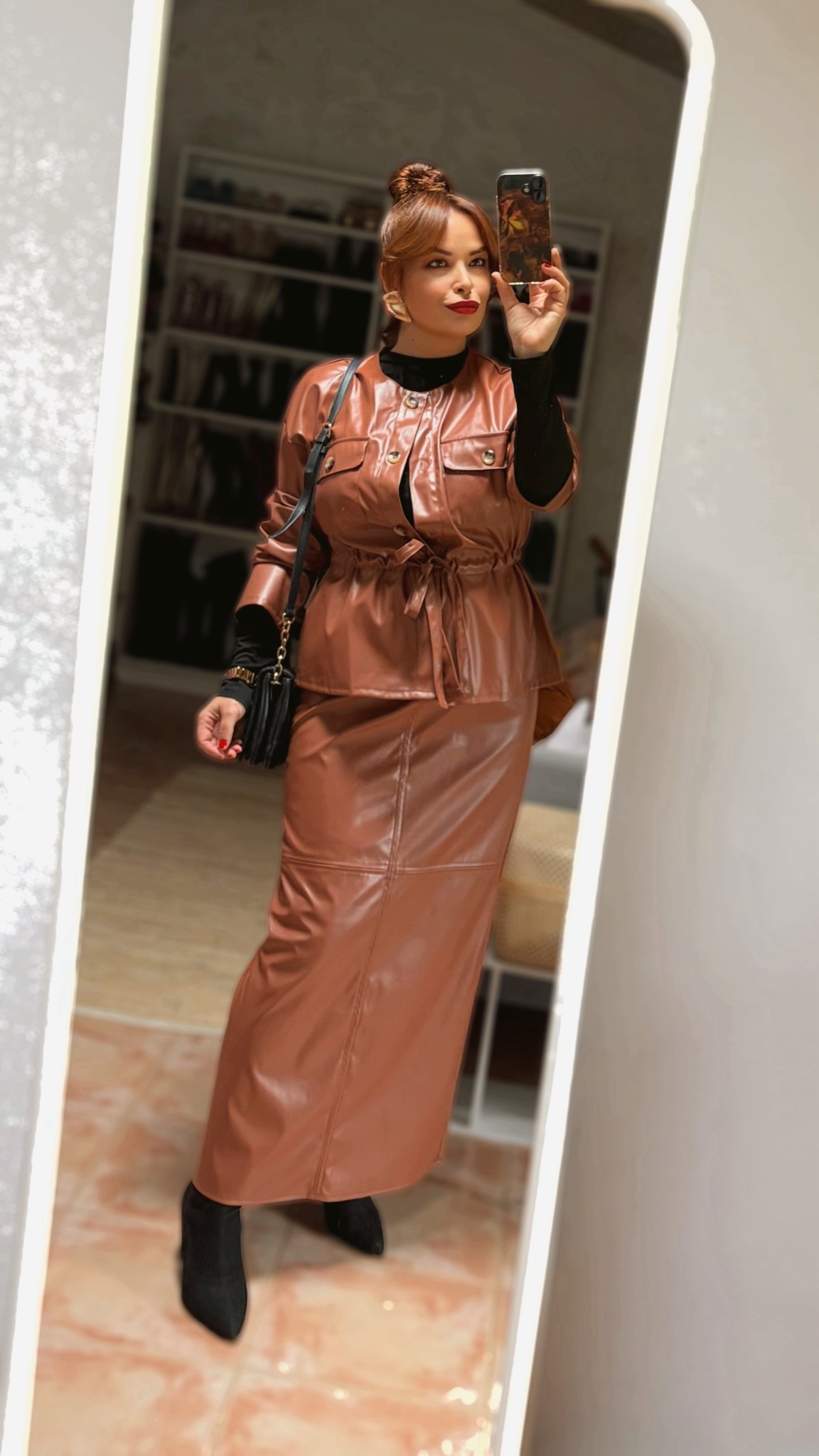 Black and brown outfit 