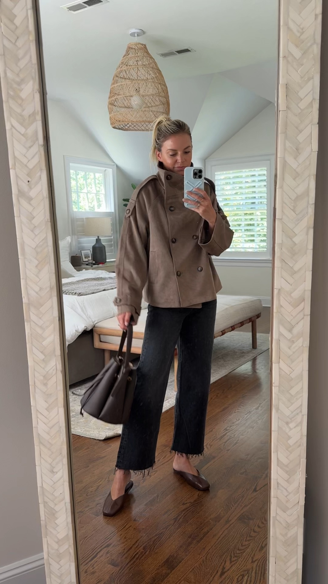Love when jackets have a fun neckline! 
•coat runs a bit oversized, went with the XS 
•small tee 
•26R jeans, tts, I’m 5’5 
•flats tts