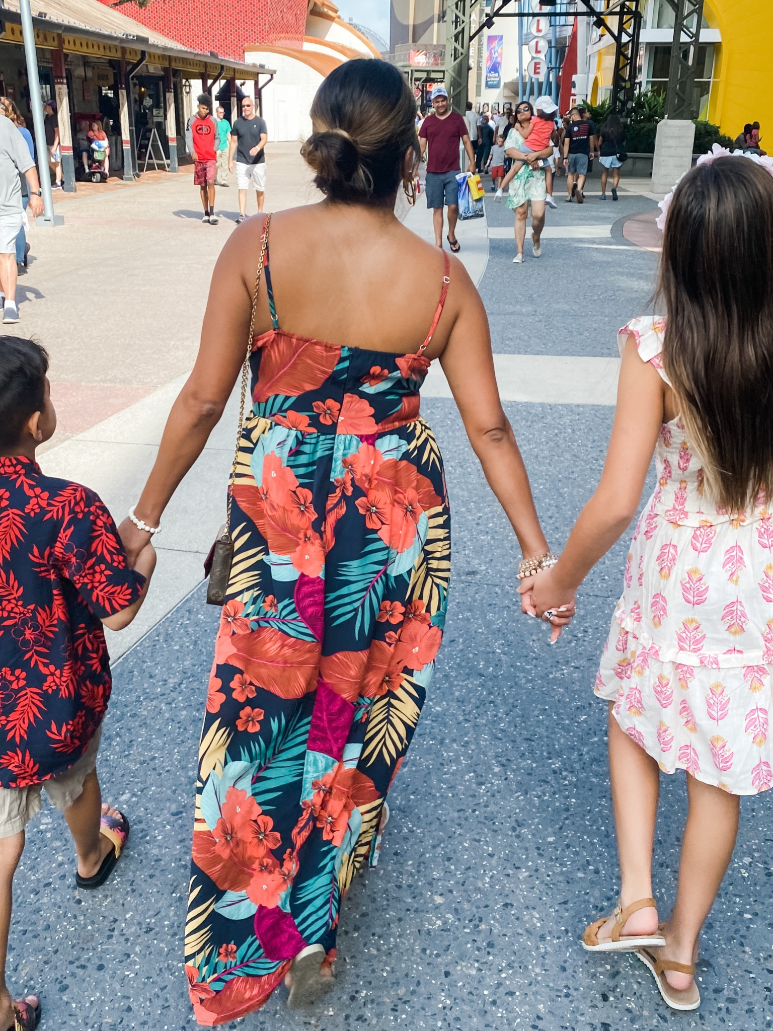 Summer dress | resort wear | vacation dress | beach dress | summer nights | date night dress | shein dress | shein finds 

#LTKunder50 #LTKFind #LTKtravel