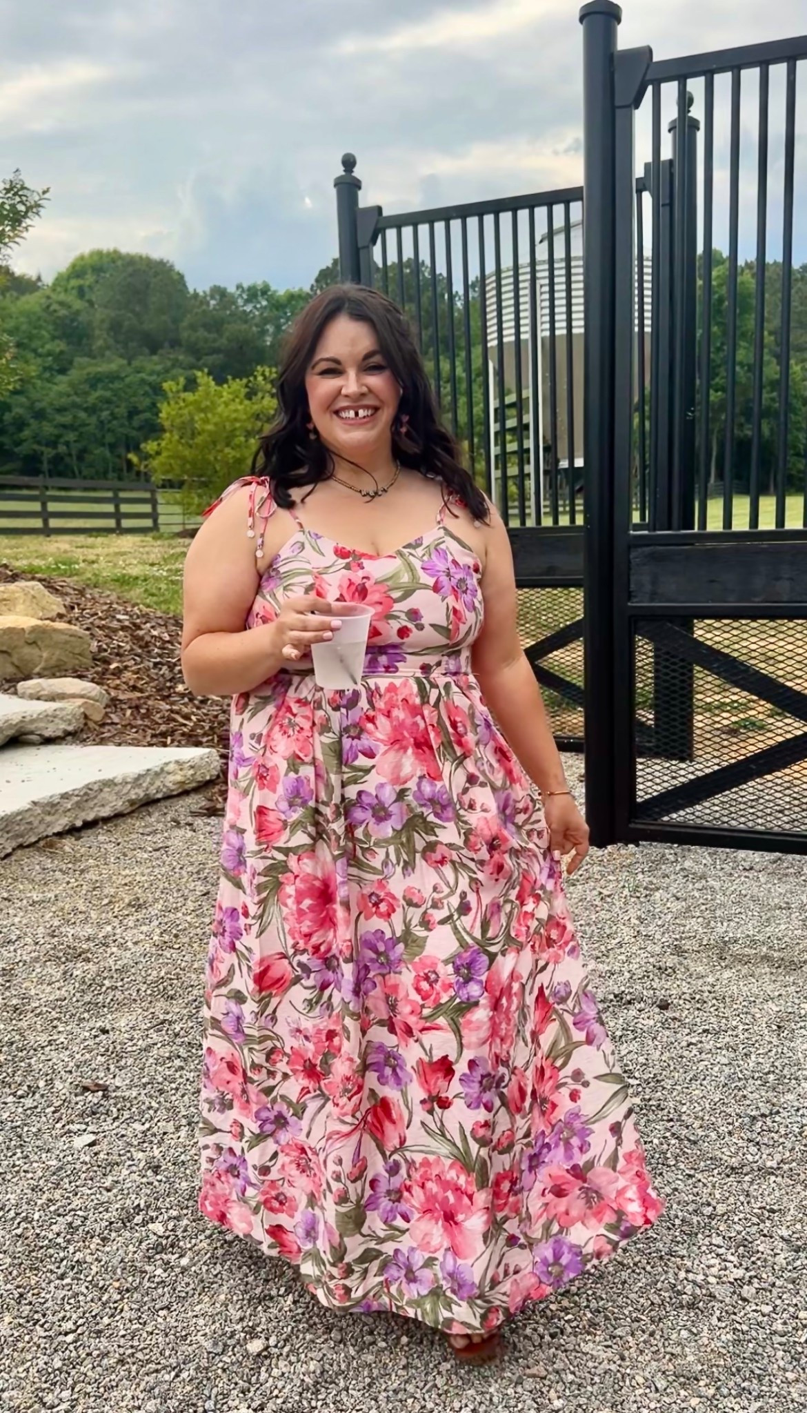 The perfect spring wedding guest dress for under $40💅

Also linking my favorite press ons l nails and self tanner as well as a few other beautiful, affordable dress options.

#LTKWedding #LTKSeasonal #LTKootd