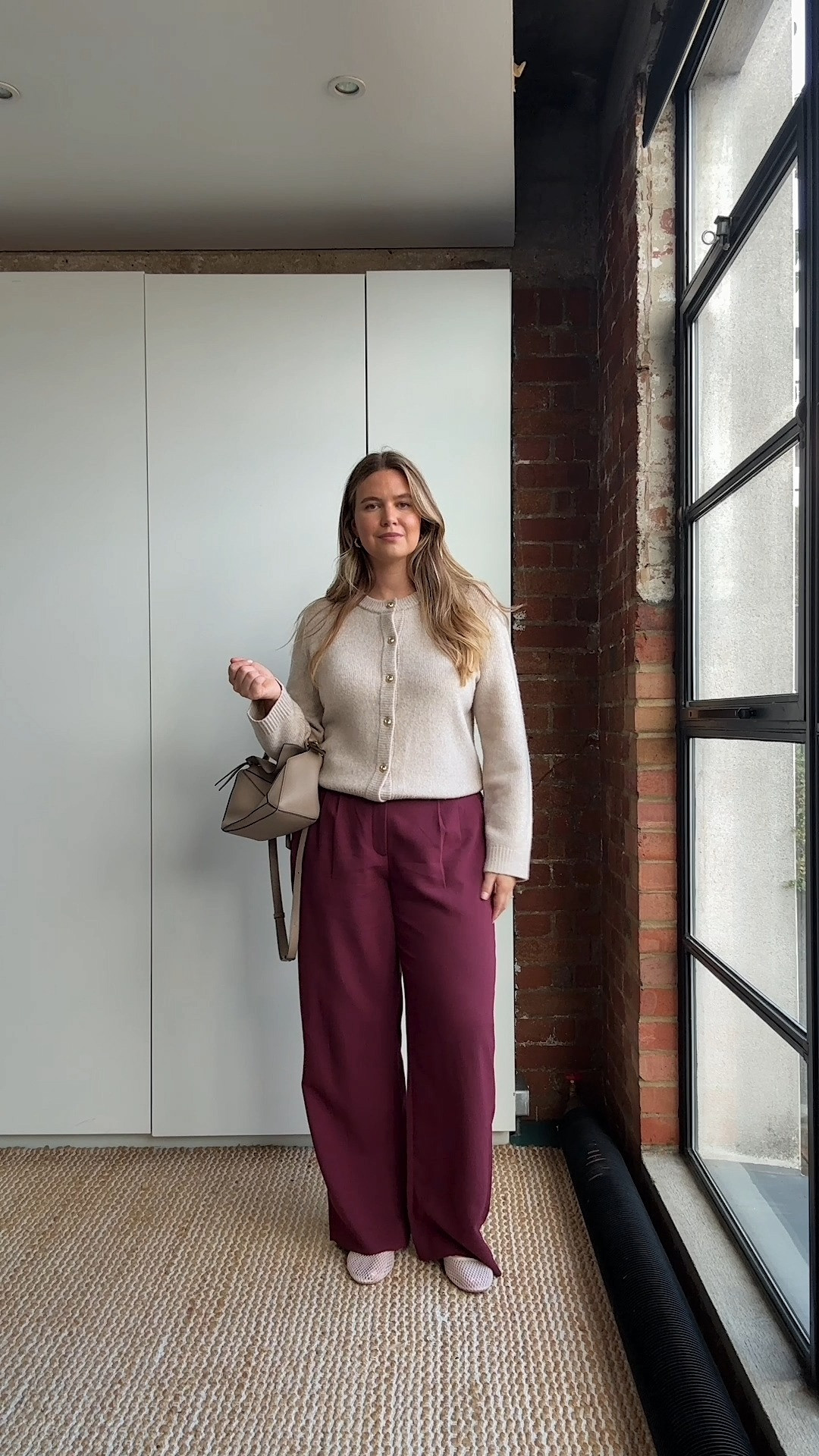 ad Mollie X Abercrombie 
Use code AFMOLLIE for 20% off until 3rd November, exclusions apply

I wear size L or XL depending on the fit. If I want a fitted item I'll go for L or for oversized XL.
Jeans and trousers are size W33L.

Autumn Winter Outfit, Autumn Winter Style, Outfit Building, Styling Ideas,
Capsule Wardrobe, Everyday Outfit, Wardrobe Staples, Knitwear,
Tailored Trousers, Smart Casual, Office to Evening,
Jeans and a nice top, Smart, Lounge wear

#LTKmidsize #LTKautumn #LTKuk