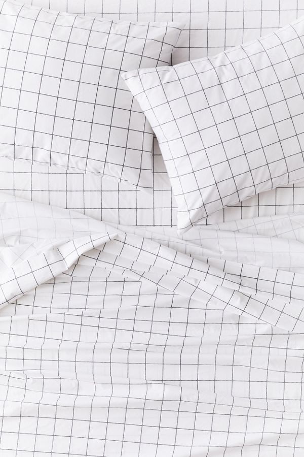 Distressed Mini Check Sheet Set | Urban Outfitters (US and RoW)