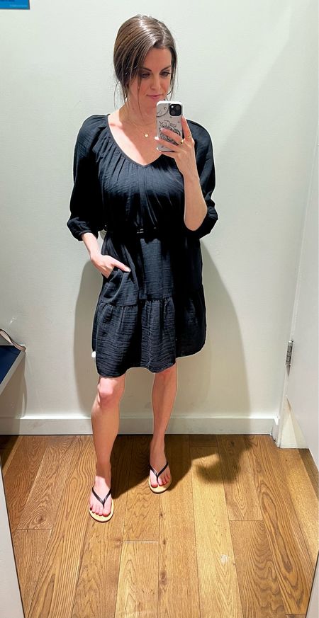 This simple, classic piece can be dressed up or dressed down. Wearing an XS 

#gap #womensfashion #summerstyles

#LTKSeasonal #LTKFind #LTKstyletip