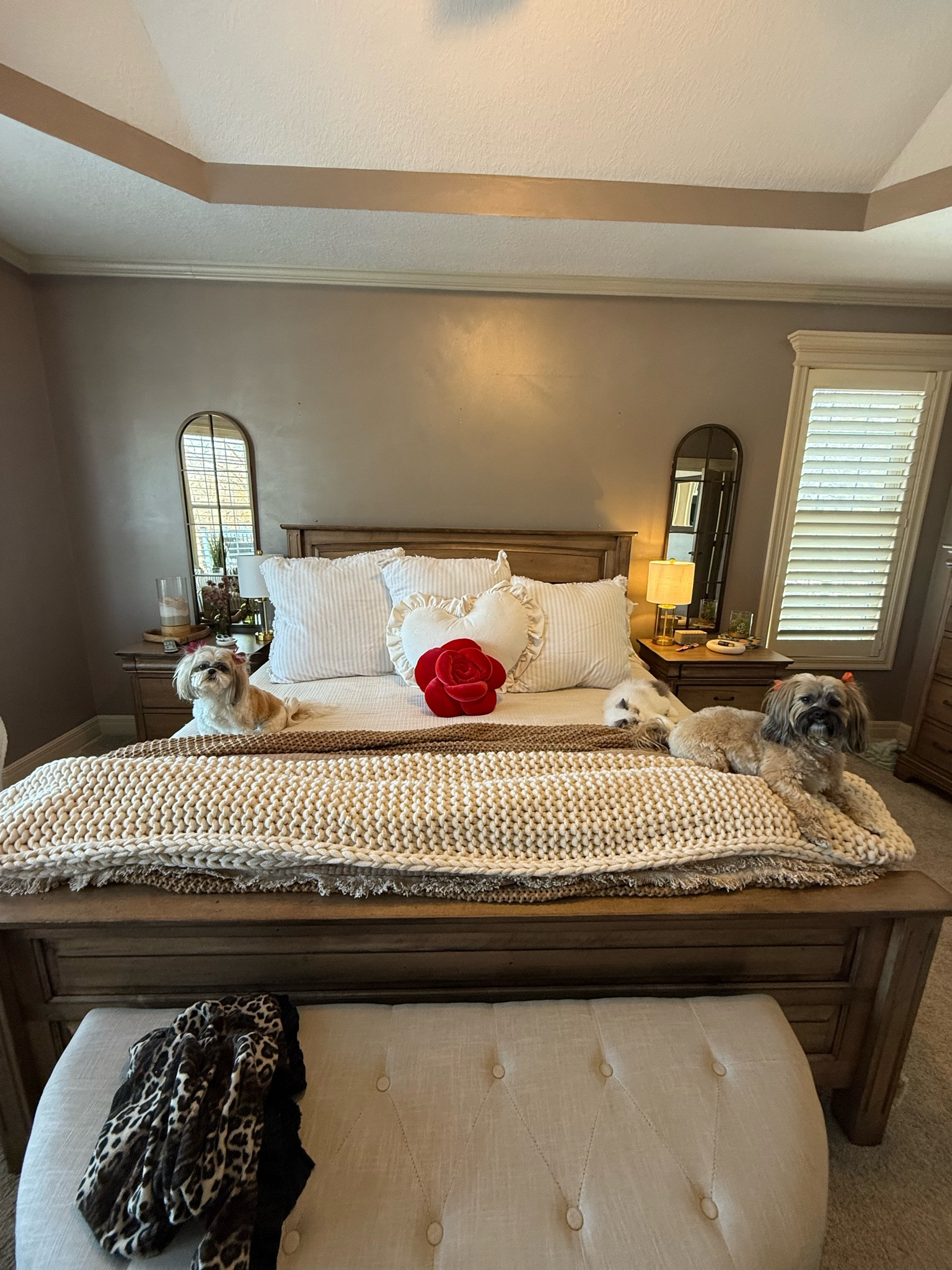 A little Valentines 💌 Sprinkle in bedroom ❤️


#LTKHome #LTKFindsUnder50 #LTKOver40