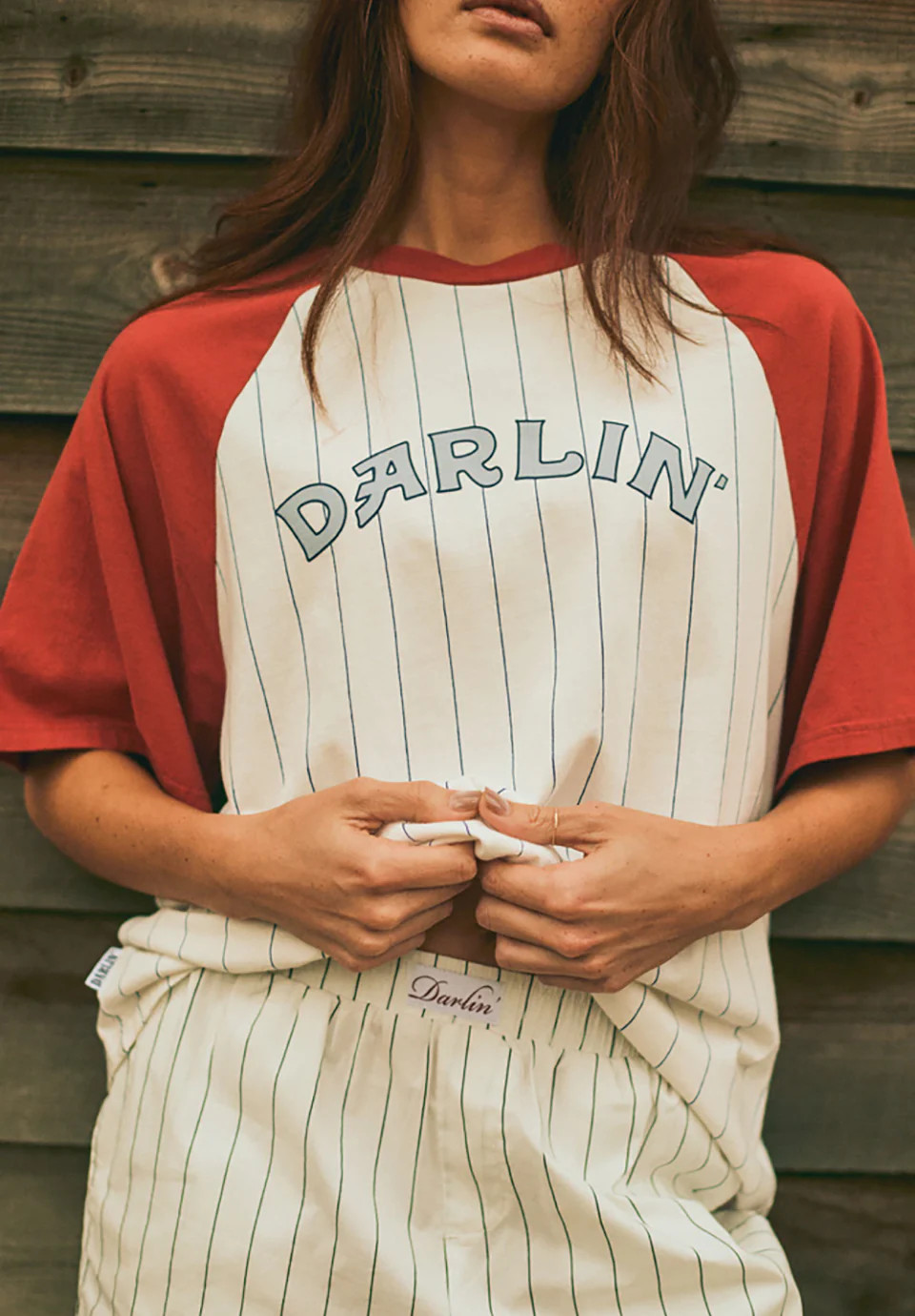 Old Skool Raglan Tee - Benchwarmer | Darlin'