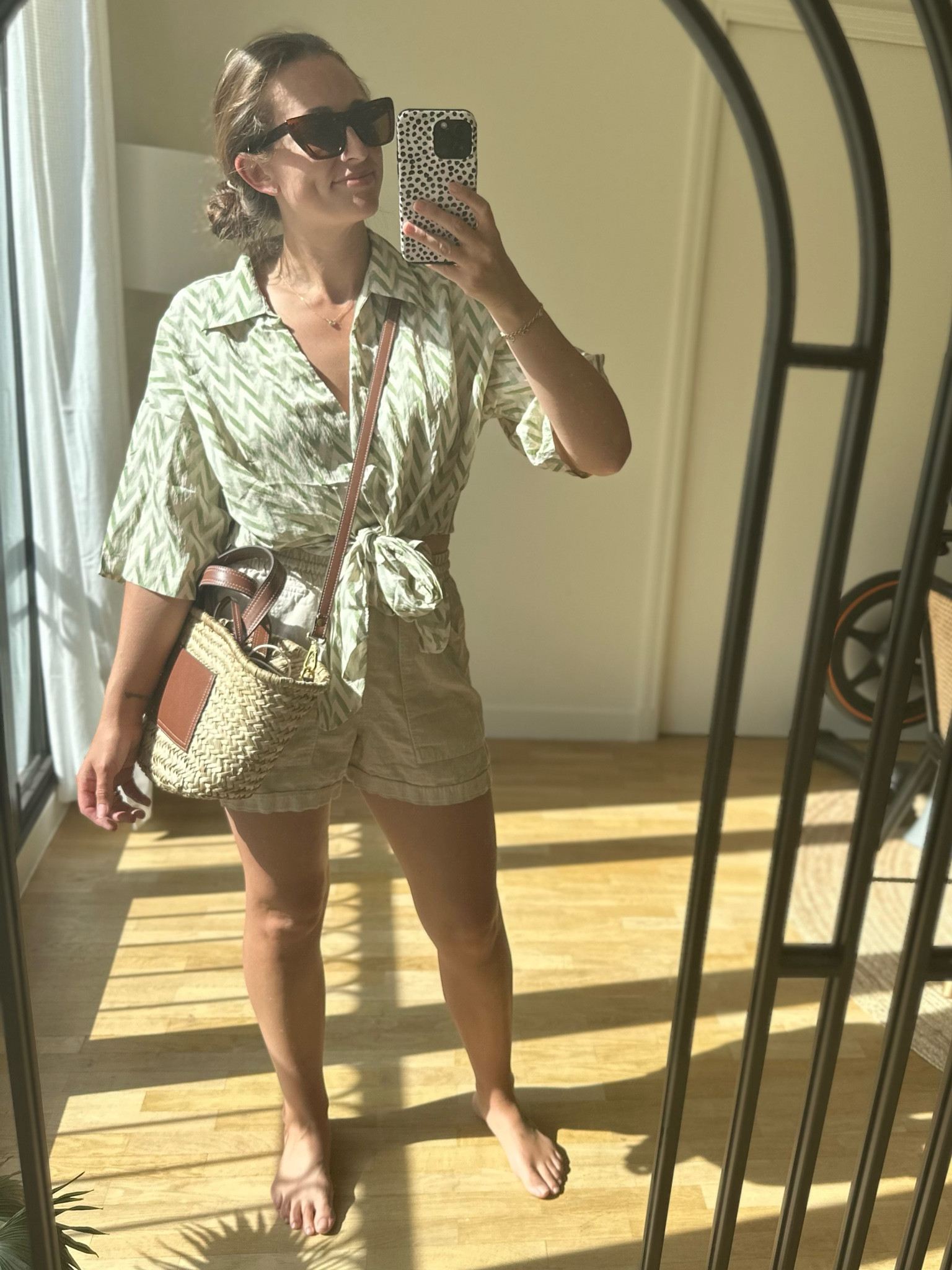 Easy summer outfit! Obsessed with this bag 

#LTKunder100 #LTKstyletip #LTKitbag