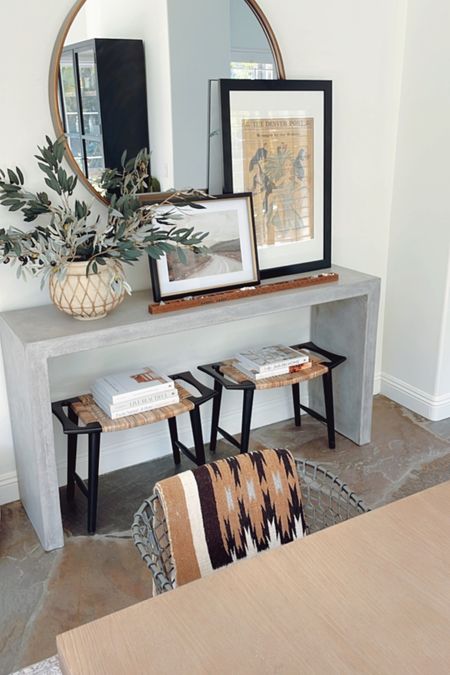 Dining room console table. This one is from Terra Outdoor Living but I linked a very similar one here.👏🏻

#diningroom #homedecor #consoletable 