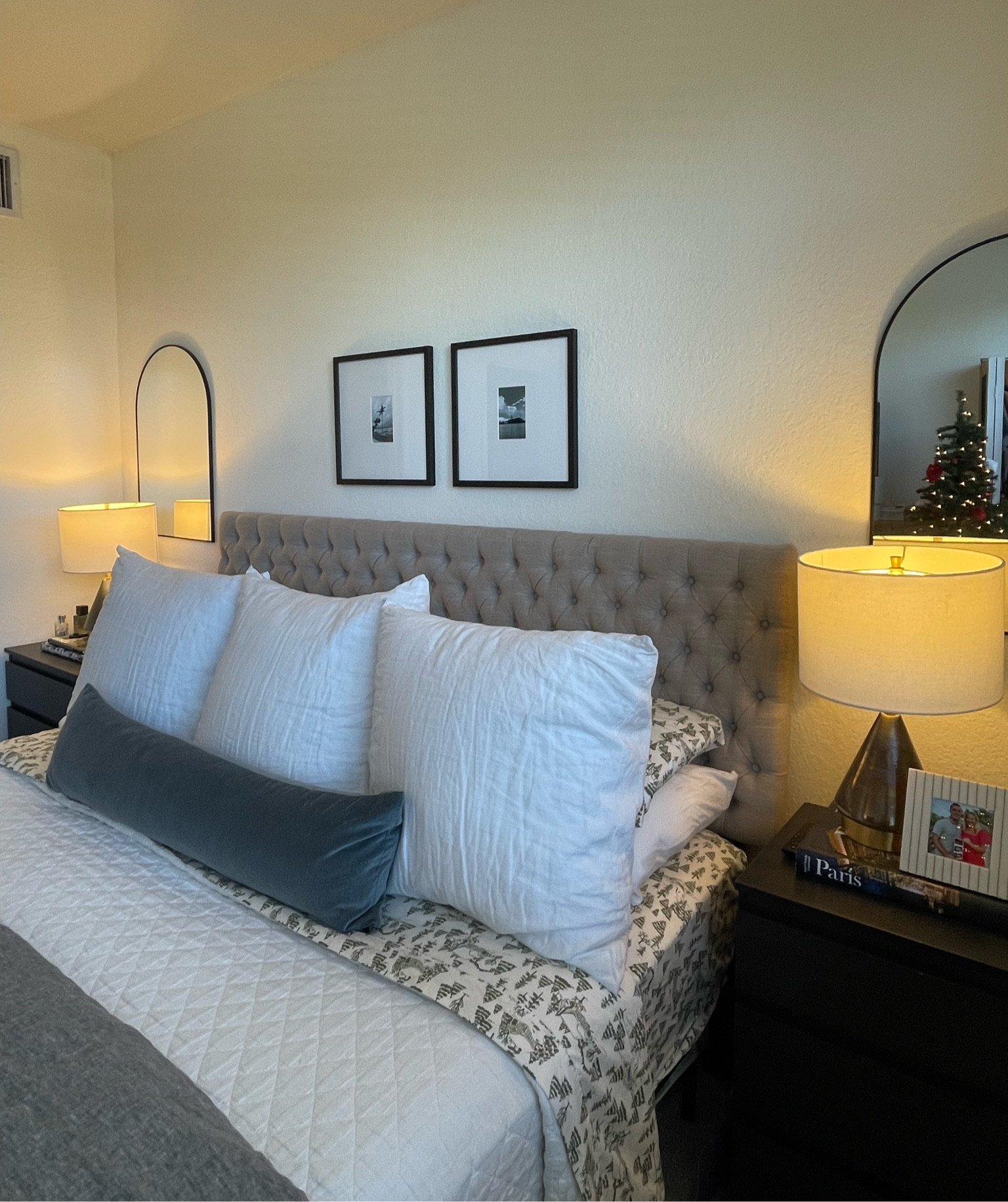 Christmas sheets 🎄💚 so cozy!

#LTKHoliday #LTKSeasonal #LTKHome