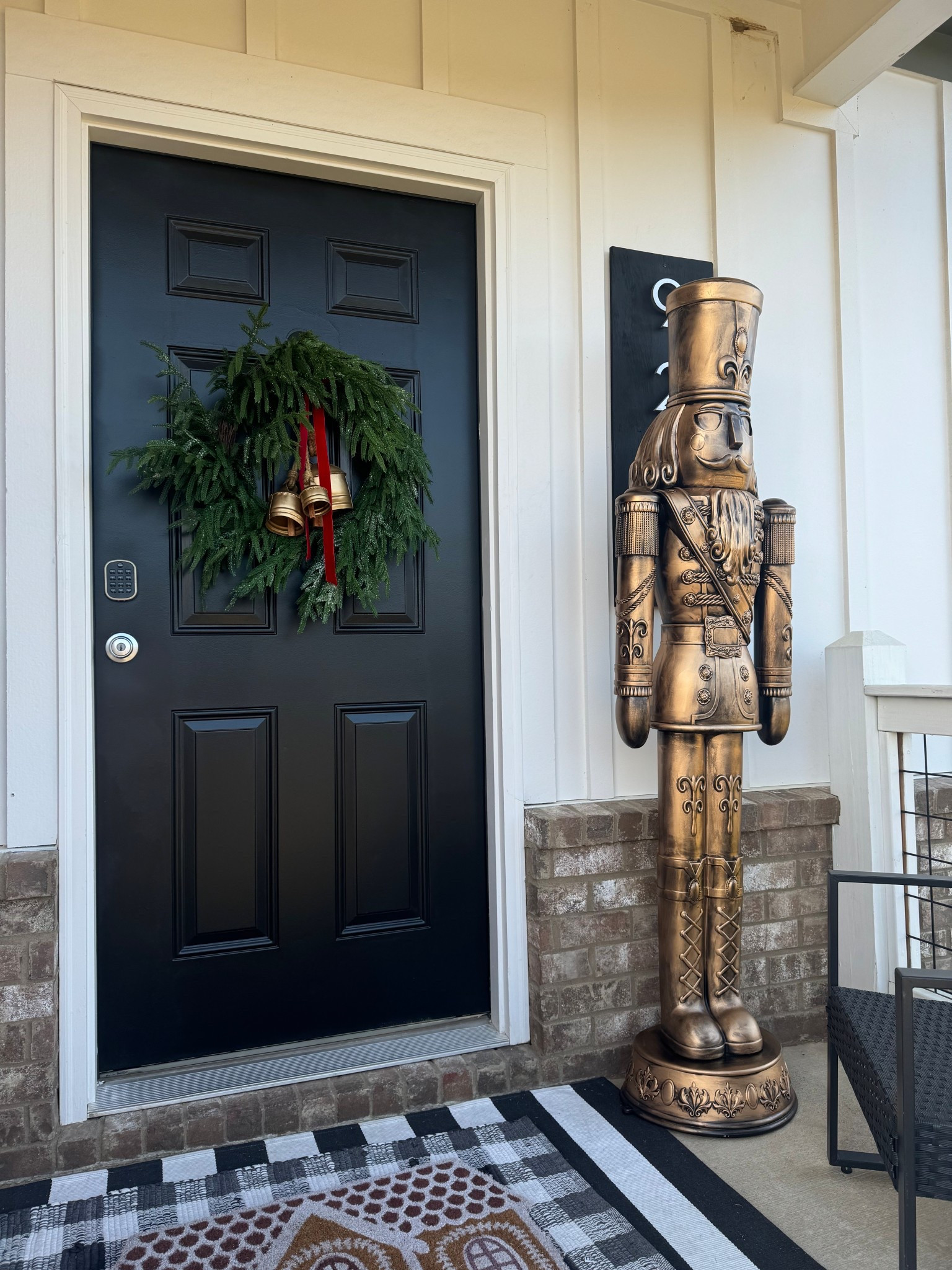 Your reminder to run while this nutcracker is only $79 as a DIY before the holidays 🎅🏻 6 Ft. LED nutcracker!

#LTKHoliday #LTKFindsUnder100 #LTKSeasonal