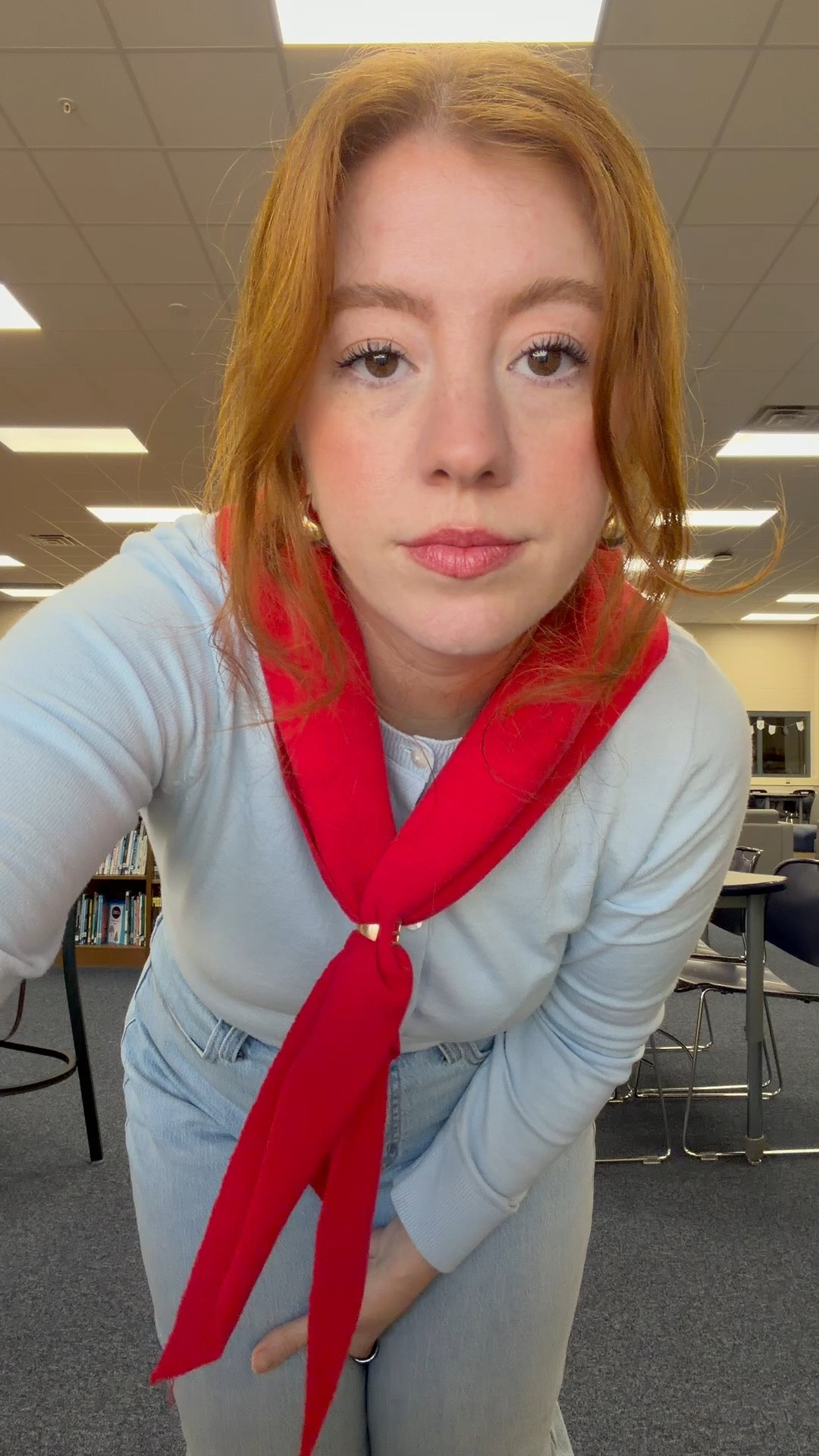 Do I find the perfect pair of barrel jeans yet? I think so. These ones from old navy are so soft and comfortable. I got my regular size and they fit so comfortably. These are definitely everyday jeans that you can live in  

#LTKootd #LTKWorkwear #LTKMidsize