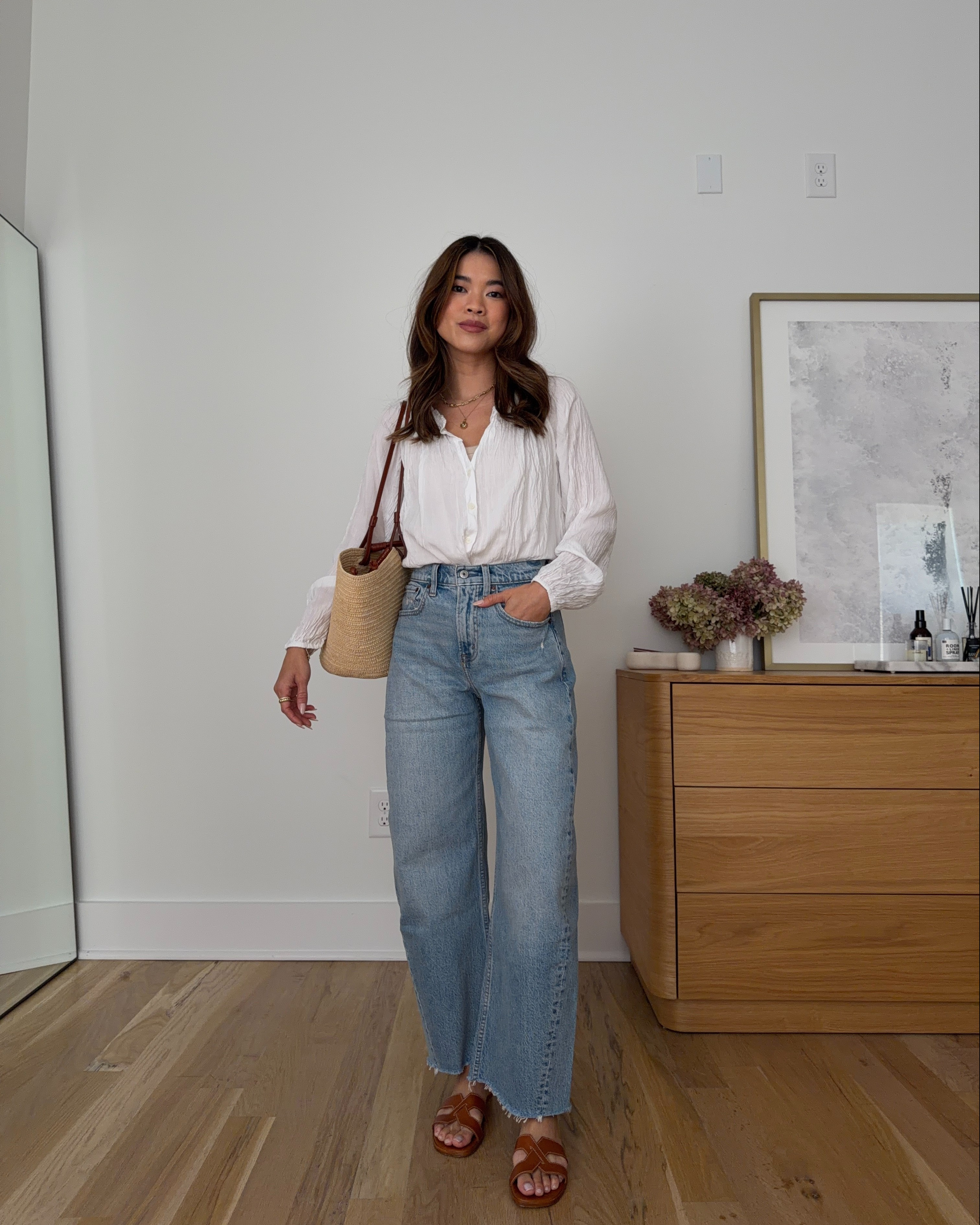 Sizing info: 
•Top size XS
•Jeans size 24 short in the color light 

petite fashion, get dressed with me, outfit inspiration, ootd, nashville outfit, Nashville influencer, petite style, vacation style, casual outfits, mom style, petite pants, spring outfits, spring outfit info, spring pants, spring outfit idea, spring top, spring bag, spring blouse, spring shoes, spring jeans  
@abercrombie 
 

#LTKPetite #LTKootd #LTKSeasonal