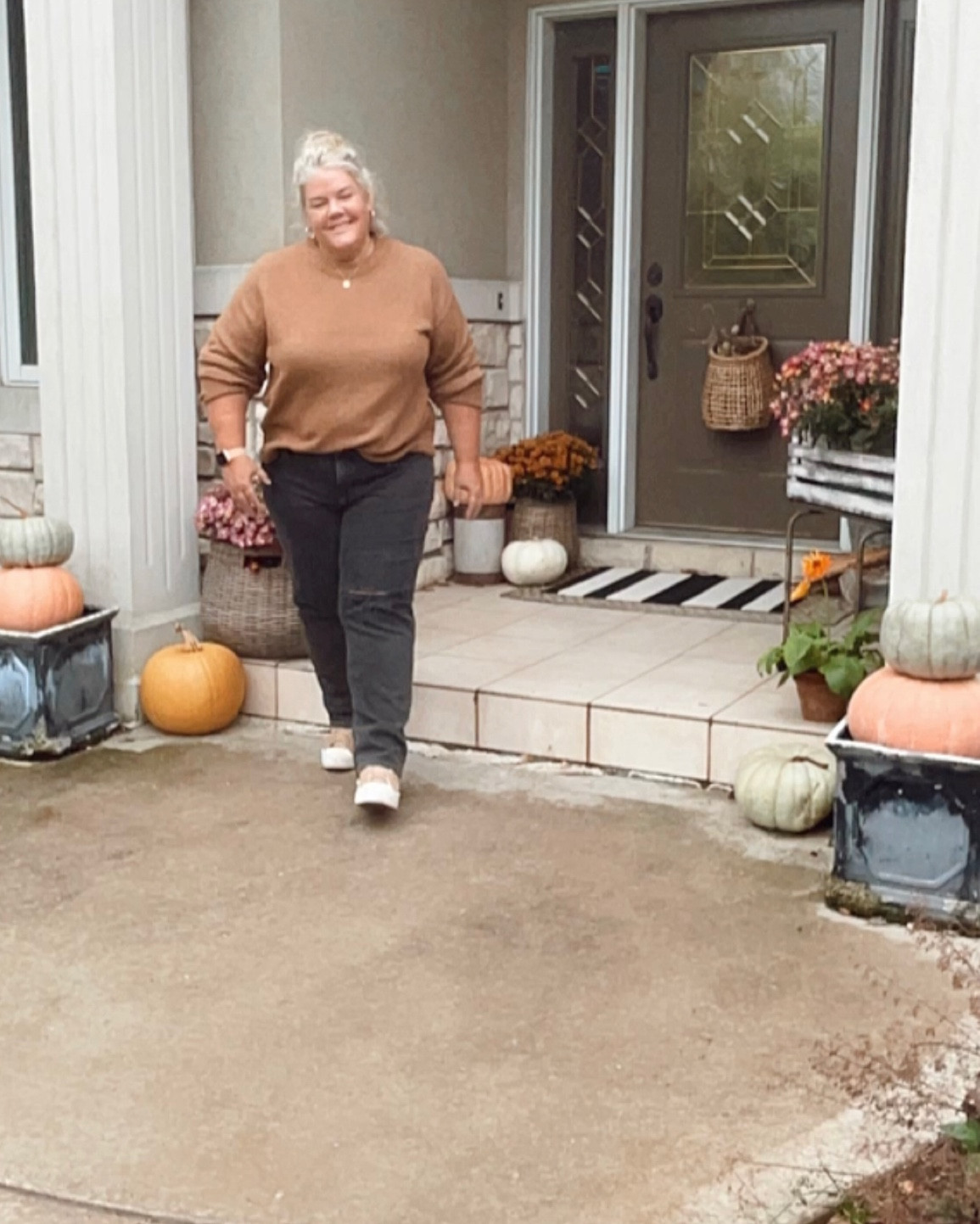 Weekend Fall Fashion! Perfect Saturday in October wear! It’s finally sweater weather here in Wisconsin! Get yourself some distressed black jeans and a cozy brown sweater! Add some Converse and you are winning!! I’m 5’4” usual size 16/XL 🧡🧡 Follow Here for all the midlife/midsize fashion inspo! #falloutfit #weekendwear #casualoutfit #blackjeans #sweater #sweaterweather

#LTKstyletip #LTKmidsize #LTKover40