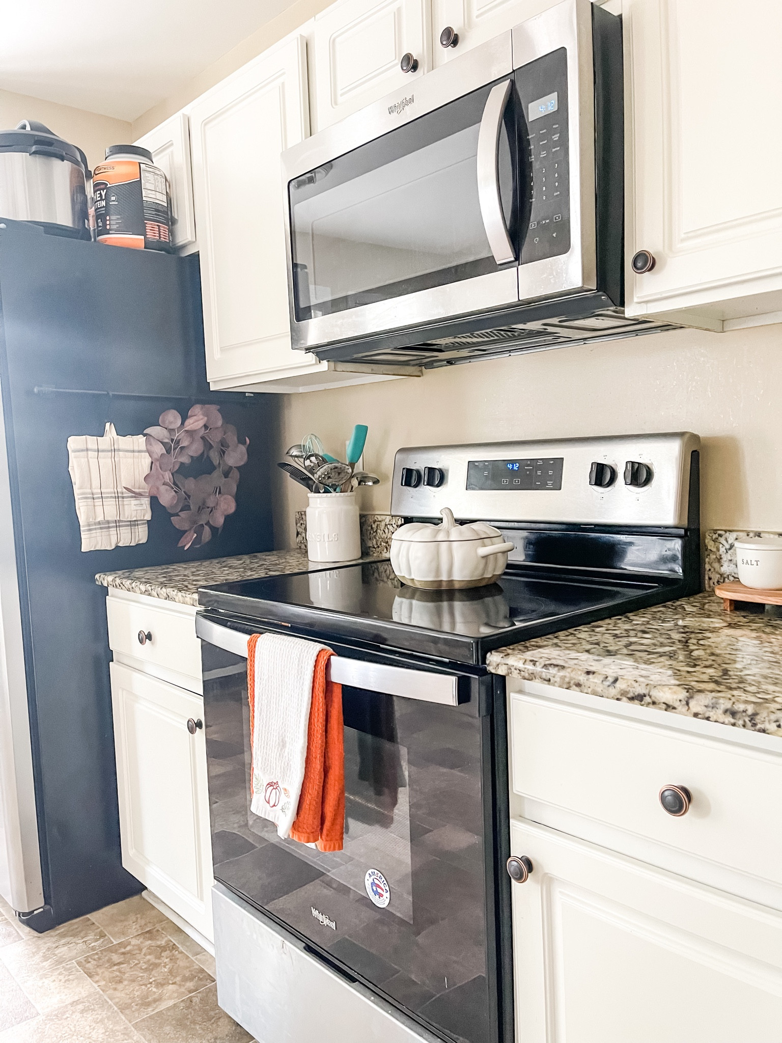 Fall kitchen decor. Pumpkin stoneware. Eucalyptus wreath. Potholders  

#LTKSeasonal #LTKhome