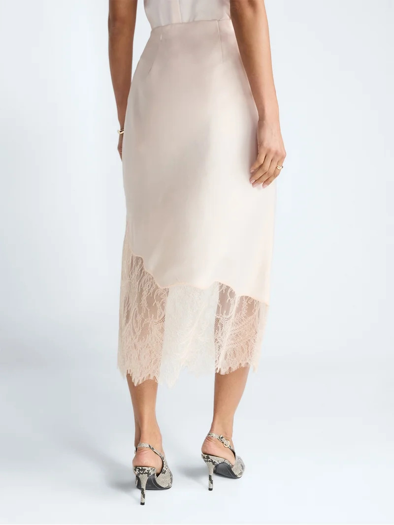 Devil Wears Prada Scoop Collection Women's and Women's Plus Maxi Lace Skirt, Sizes XS-4X | Walmart (US)