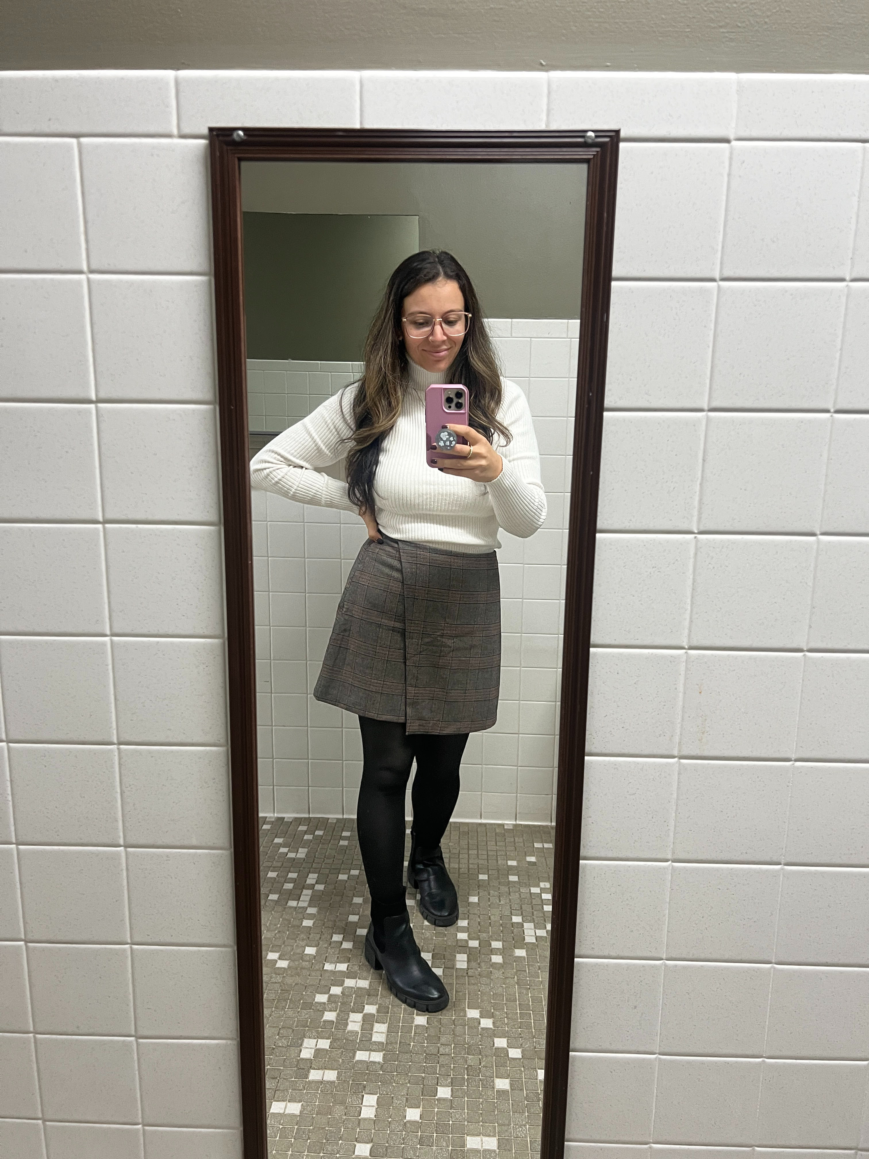 Feeling Fall and ready for Thanksgiving dinner in this outfit!  

 #LTKgrwm #LTKootd #LTKMidsize