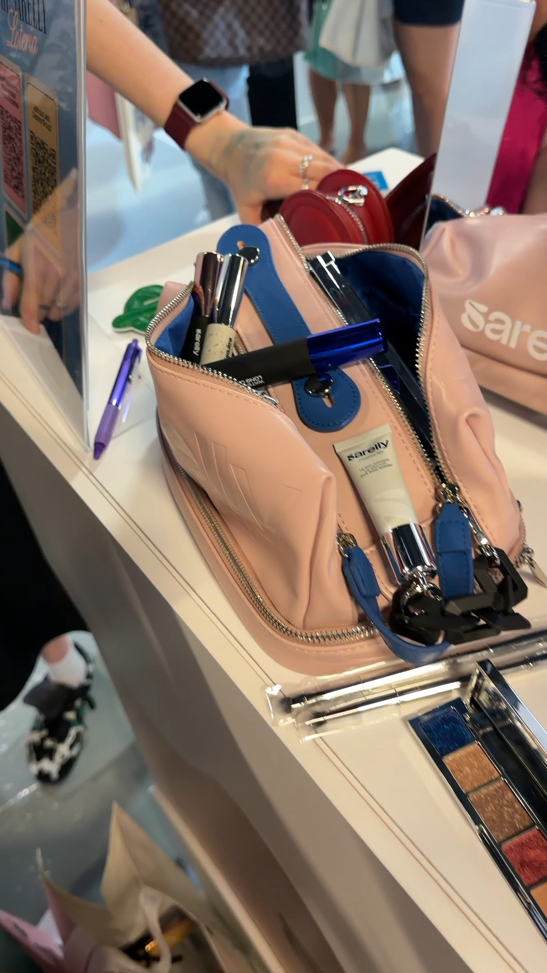 @sarelly has been my best find of 2026
If you have straight lashes that point straight down & fall after curling them you add a whisper of mascara, they instantly fall , then this is for you

#LTKNYFW #LTKBeauty #LTKOver40