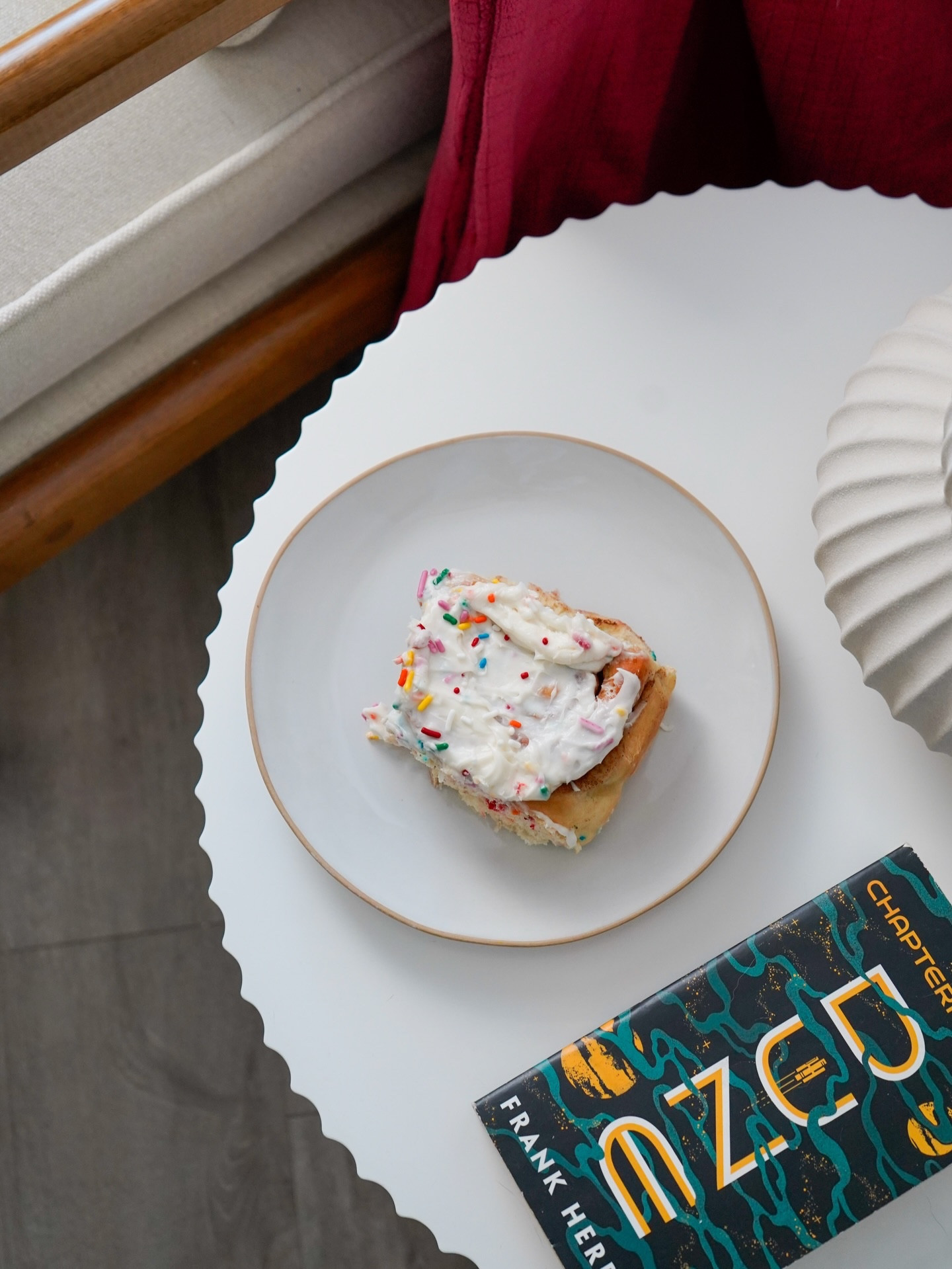 Cinnamon rolls… but make them celebration ready ✨
Soft, fluffy, swirled with cinnamon sugar, and topped with rainbow sprinkles because ordinary mornings are overrated.

Comment CONFETTI and I’ll send you the recipe 💌

#LTKfoodie #LTKselfcare #LTKdayinmylife