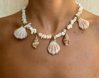 Chunky Necklace Chips and Natural Shell Pendants, White Boho Beach Necklace, Summer Jewellery - E... | Etsy (US)