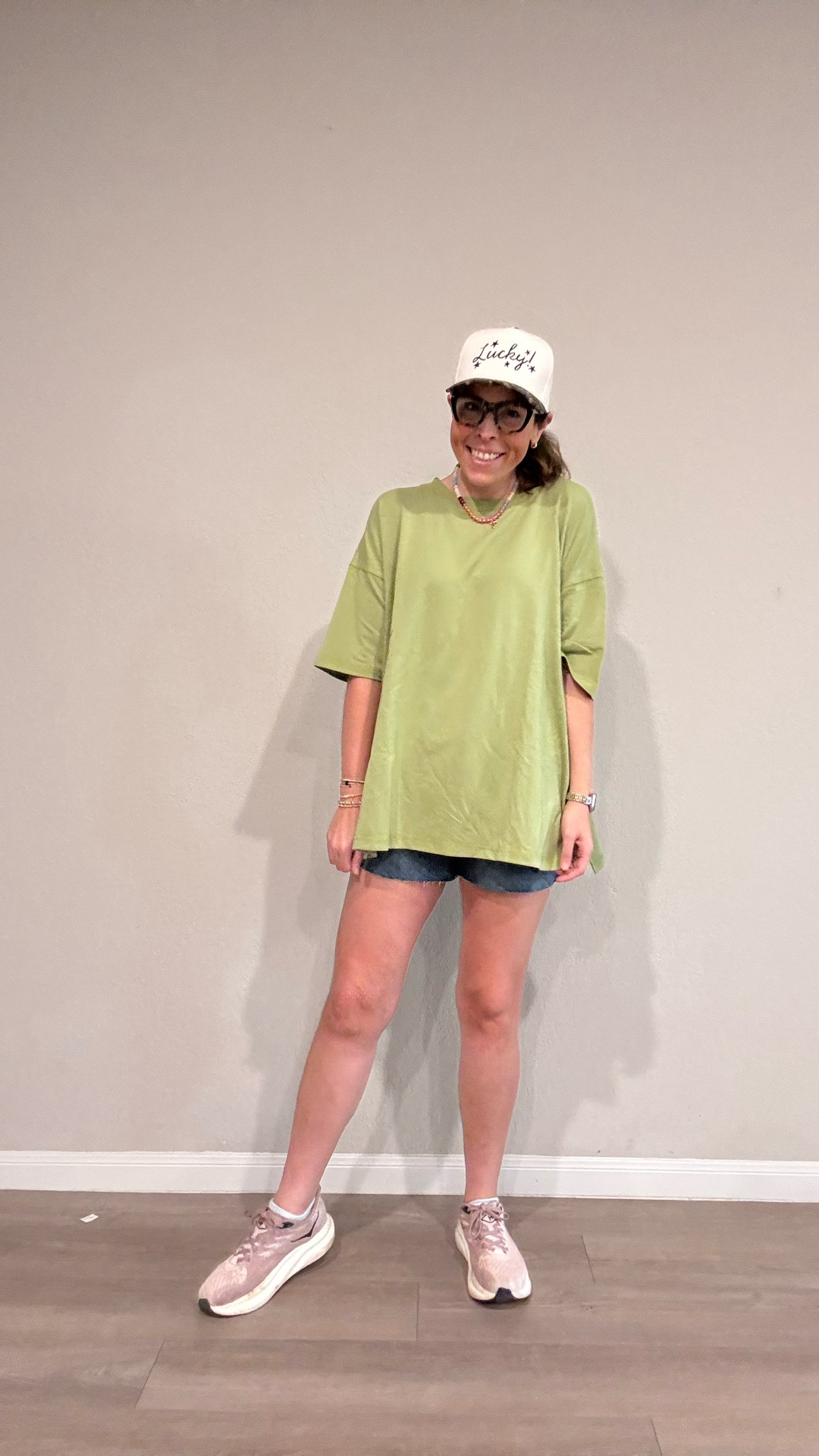 Running to the soccer field but still keeping it put together—this breezy green top + denim shorts combo is the kind of effortless outfit I live in lately. Comfortable enough for the sidelines, cute enough for the coffee run after ☕️⚽️
Hat and top are just inspo pieces, but I linked similar styles so you can recreate the look ✨
#LTKStyle #MomStyle #CasualChic #WeekendOutfit #SoccerMomStyle

#LTKdayinmylife #LTKmomlife #LTKMidsize