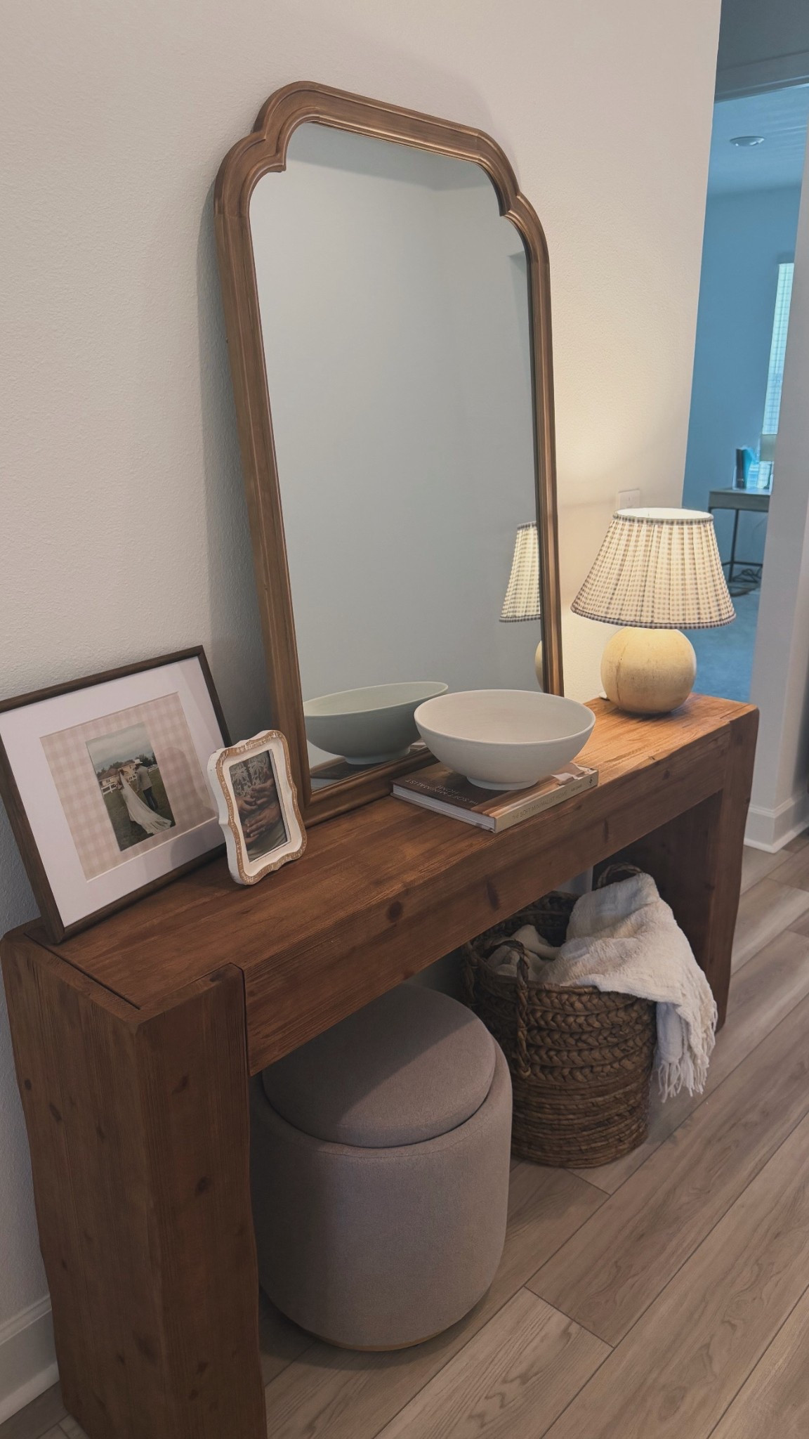 finally did my entryway 🤍🤍 

#LTKSaleAlert #LTKHome