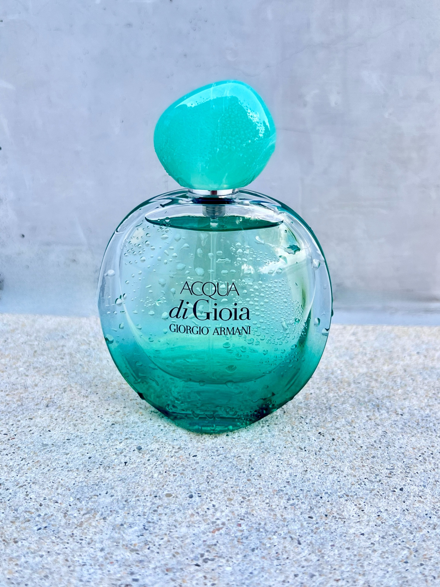 My go-to summer fragrance 🍋

#LTKBeauty #LTKStyleTip #LTKSummerSales