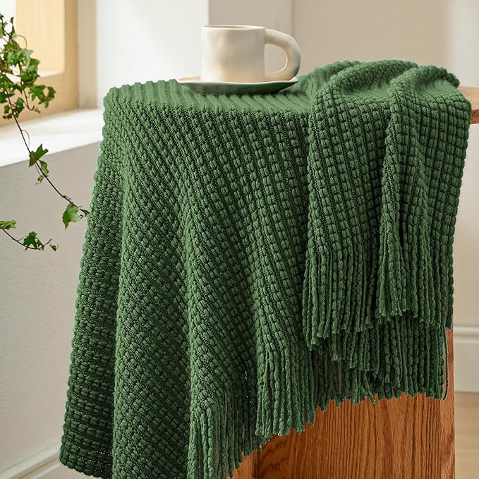 Bedsure Dark Green Throw Blankets for Couch - Decorative Woven Throws Blanket with Tassels - Soft... | Amazon (US)
