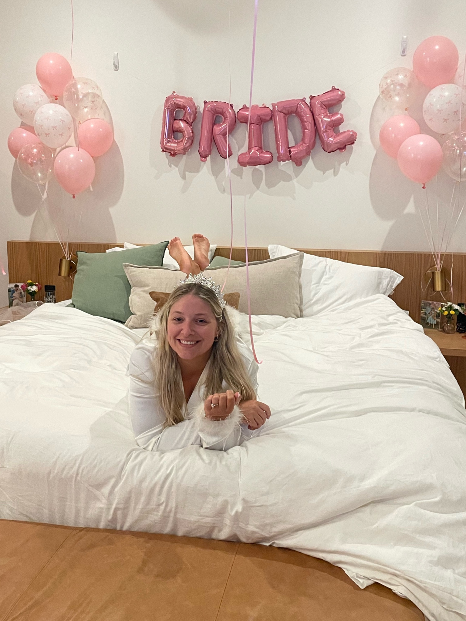 I loved these white feather PJs that are dupes for ones that are $$$$

#LTKFindsUnder100 #LTKWedding #LTKParties