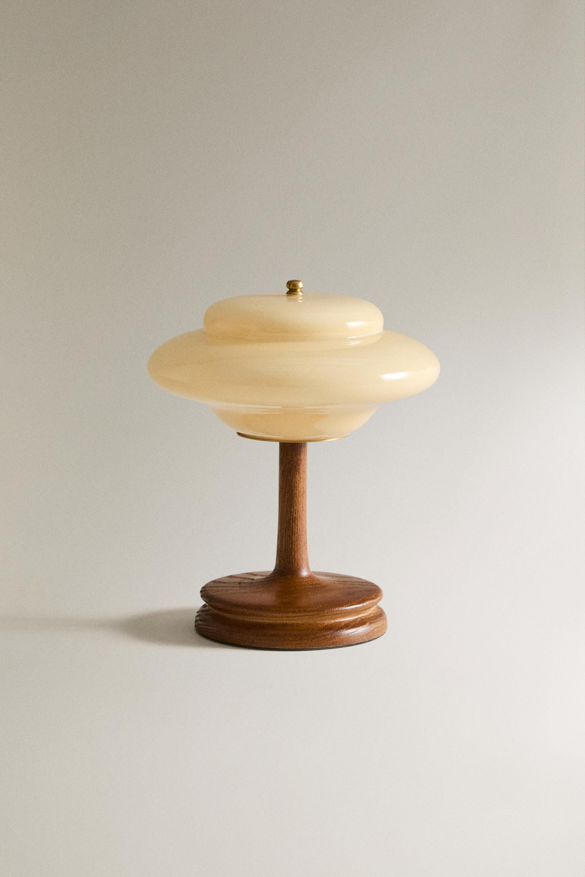 OPALITE CORDLESS TABLE LAMP - Vanilla - 20.2 x 17 x 17 cm | Zara UK