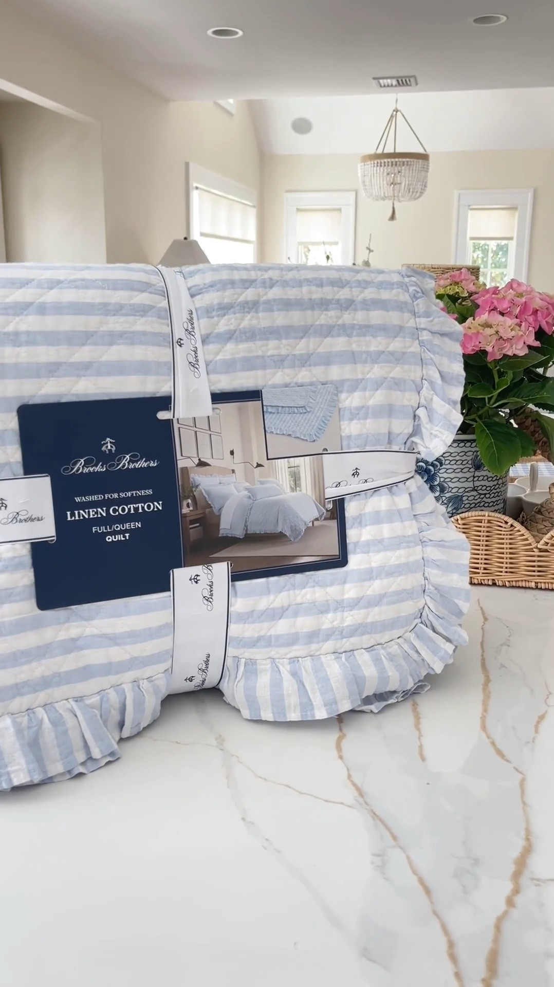 🚨BACK ONLINE!!🚨 Serena & Lily HomeGoods look for less blue & white stripe ruffle quilt 3 pc set!! Available in twin, full/queen and KING! This was one of my best selling items of 2024 and will sell out so fast!! 🛒🏃🏼‍♀️💨

#LTKsalealert #LTKf

#LTKHome #LTKFindsUnder100 #LTKWatchNow