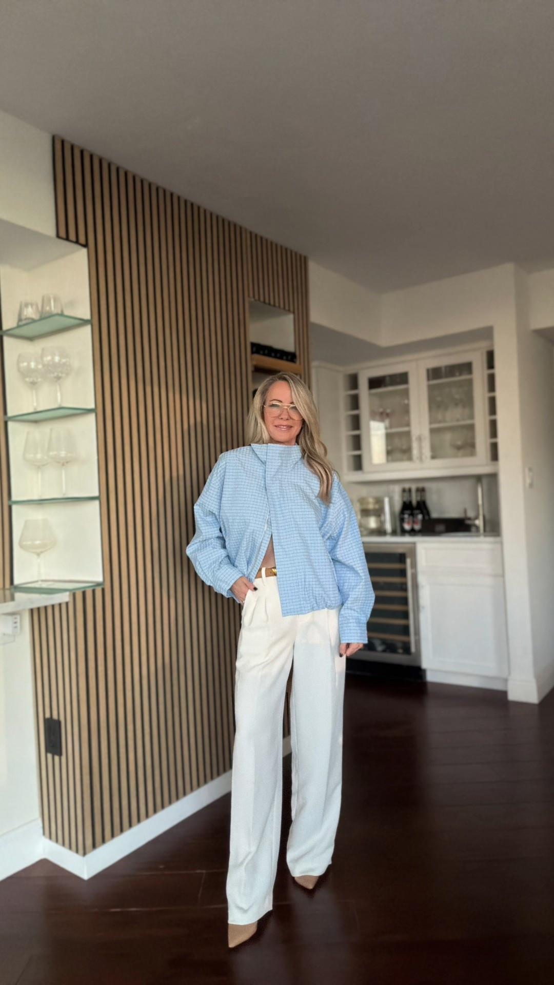 Light layers are the key to spring style 🤍
This jacket adds instant polish without feeling heavy — easy to throw on, effortless to style, and perfect for those in-between days.
Paired with tailored trousers for a timeless, chic look you’ll wear on repeat all season. Runs tts 

✨ Classic spring layering piece.

#LTKOver40 #LTKTravel #LTKSeasonal