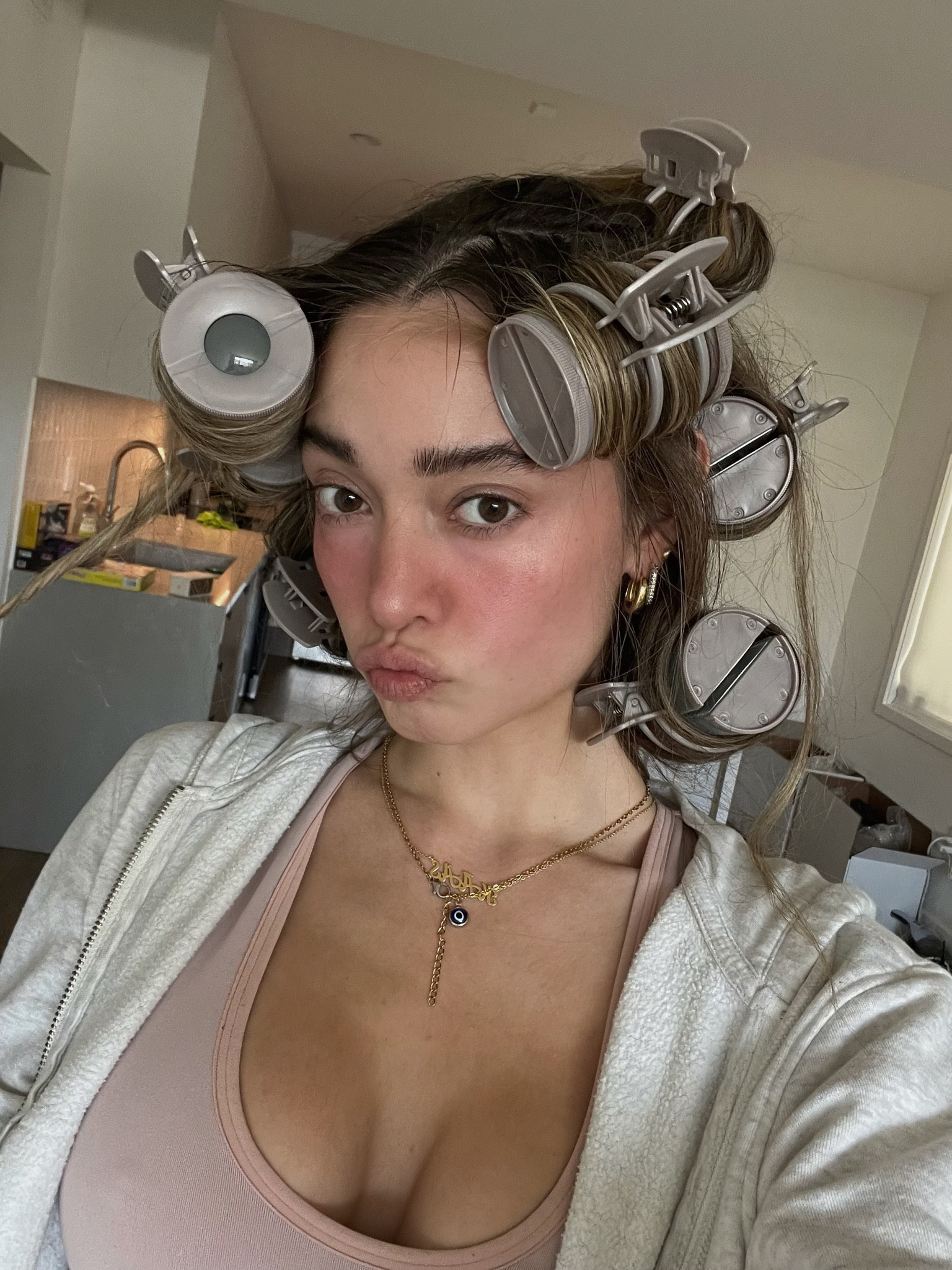 Hot rollers 

#LTKGiftGuide #LTKbeauty #LTKstyletip