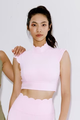 Scallop Cutout Mock Neck Bra | WISKIIACTIVE