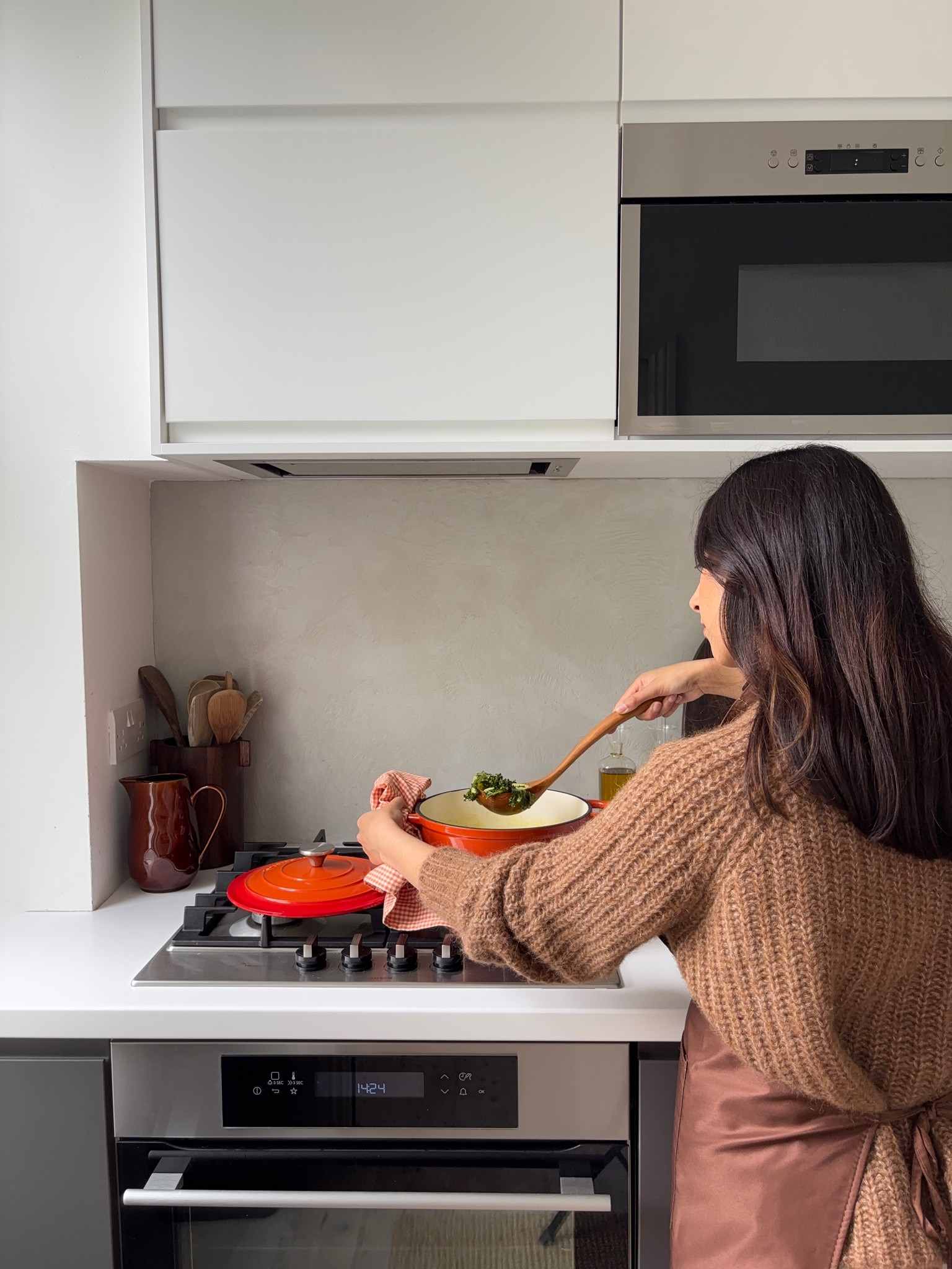 cast iron pot, cookware, oven safe, cooking pot, soup pot, casserole, stews, le creuset, kitchenware, home gift, housewarming gift, kitchen gift, cooking gift 

#LTKeurope #LTKSeasonal #LTKfindsunder50