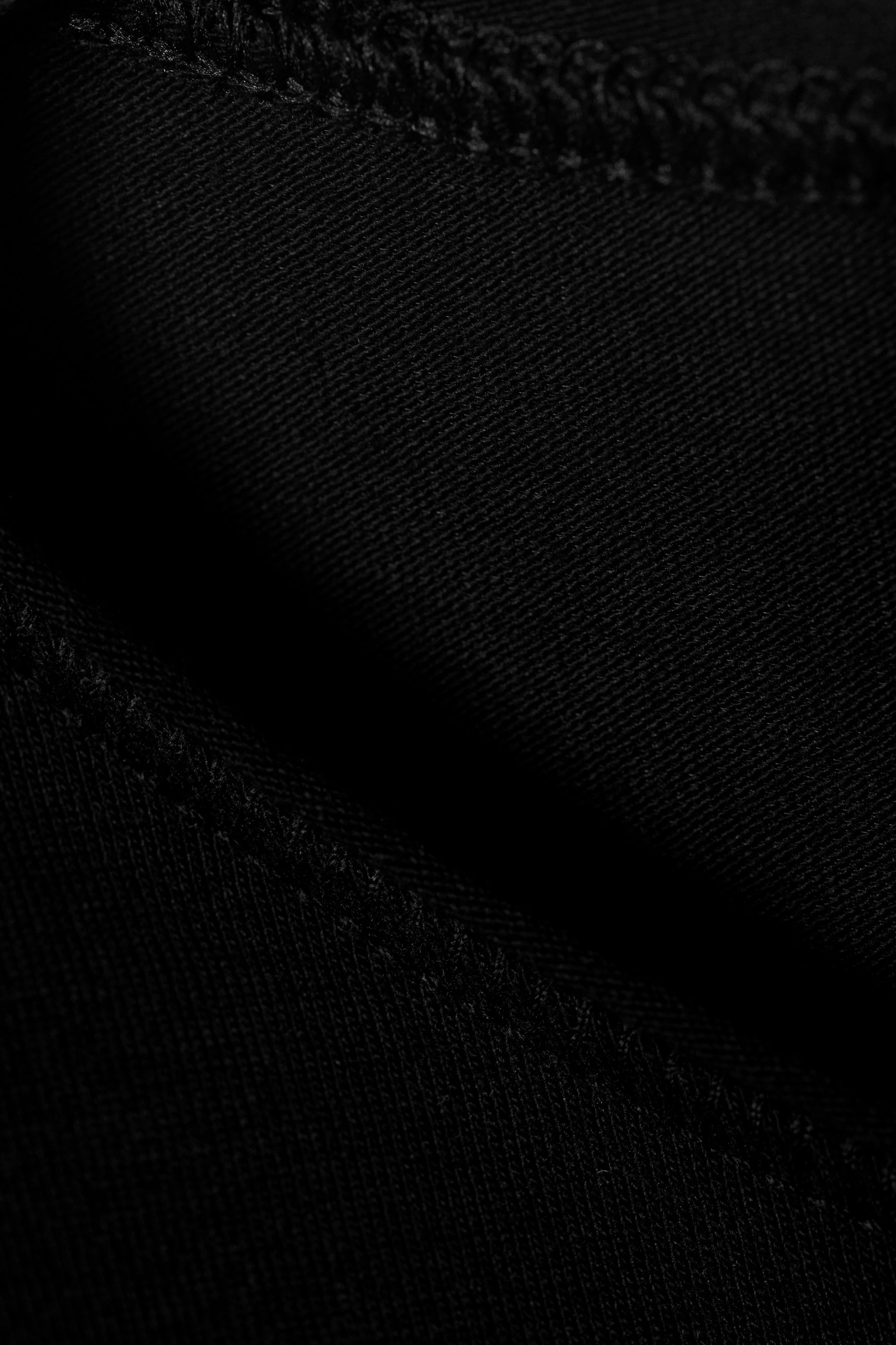 Fitted Three-Quarter Sleeve Top | Weekday