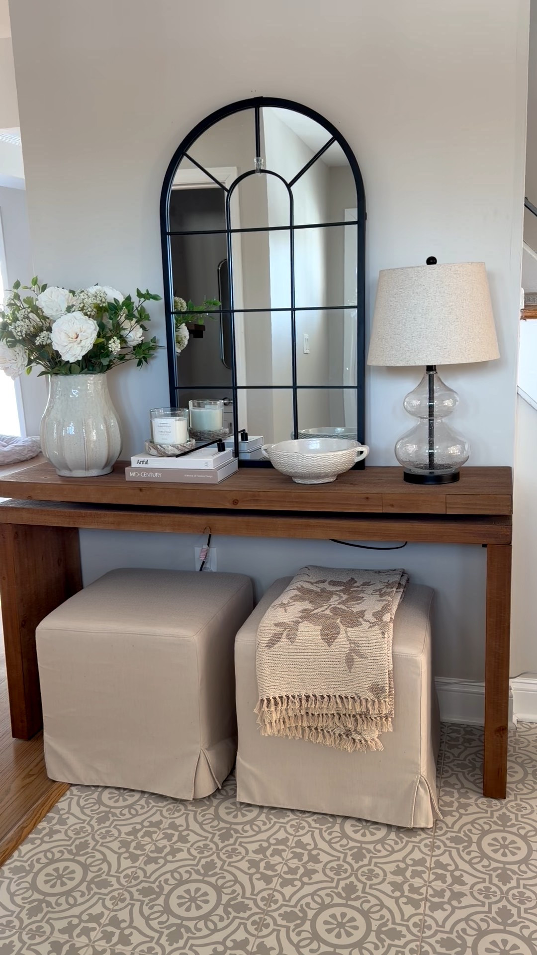 Spring entryway decor! 


Console table, ottoman, target finds, target home decor, home decor inspo, spring decor, spring refresh 

#LTKSeasonal #LTKHome