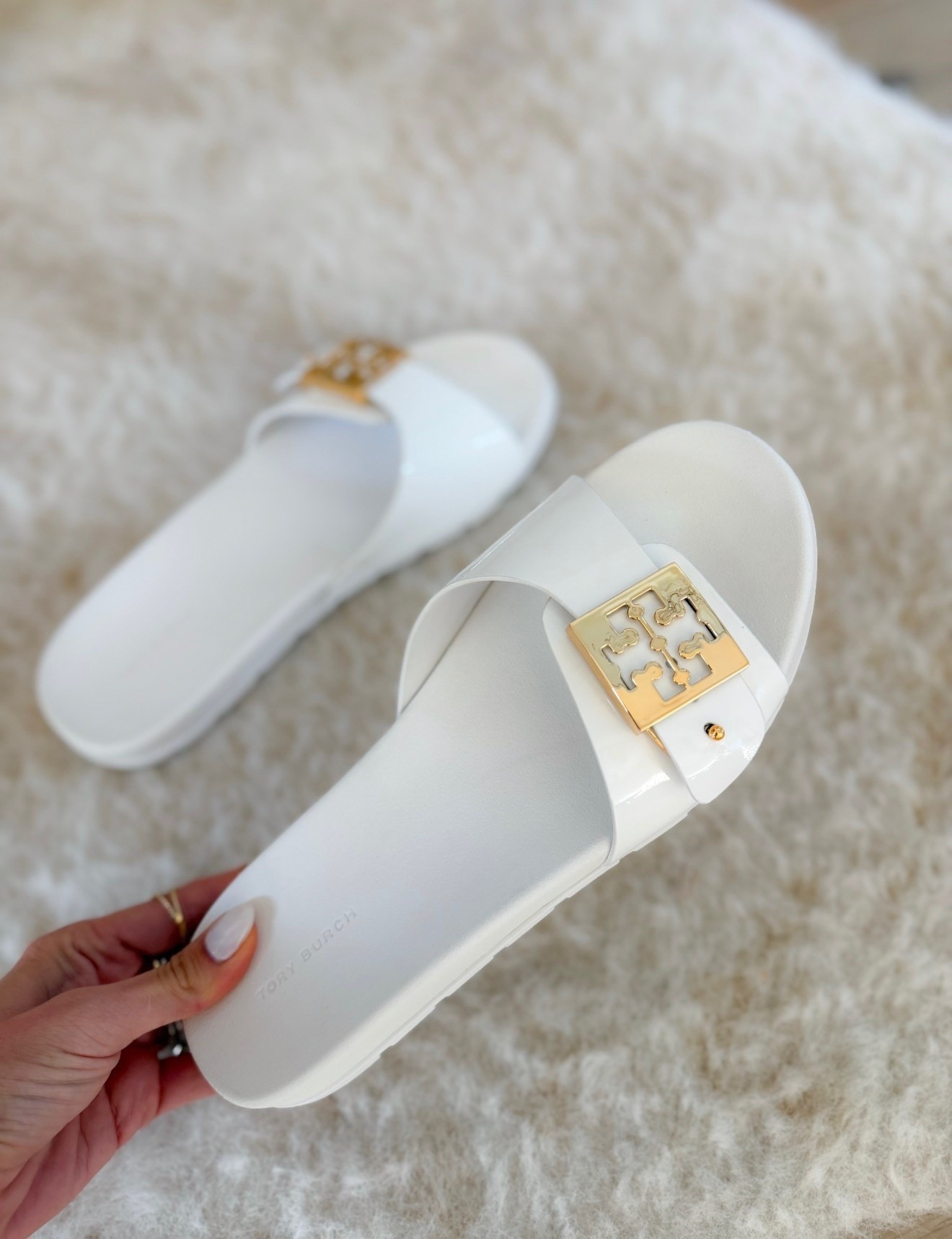 Tory Burch sandals.
My new spring shoes, spring break, sandals, sneakers, tory burch, sam edelman, dolce vita, annabrstyle

#LTKOver40