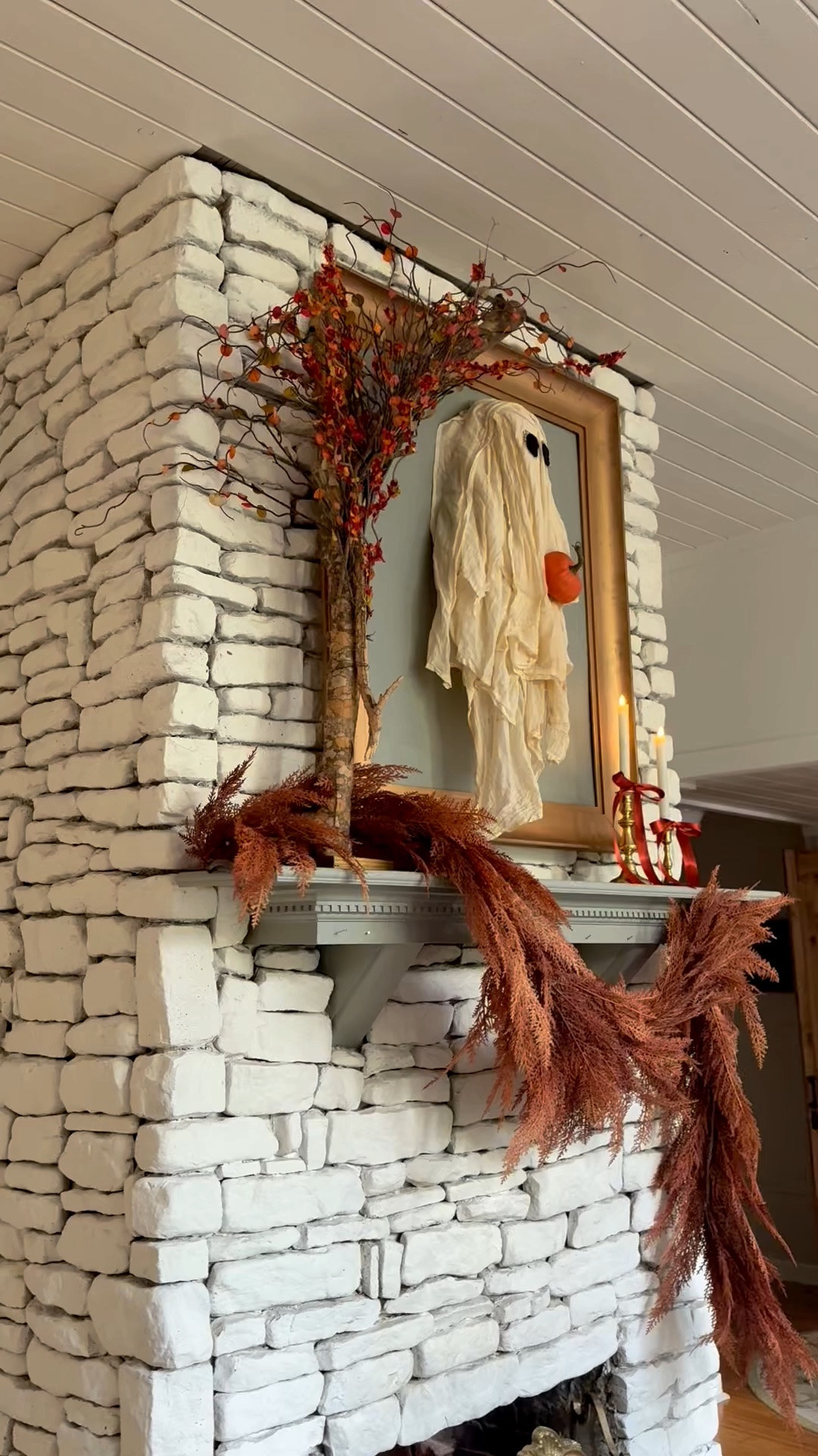 The fall garland I have is back!!

#LTKSeasonal #LTKHome