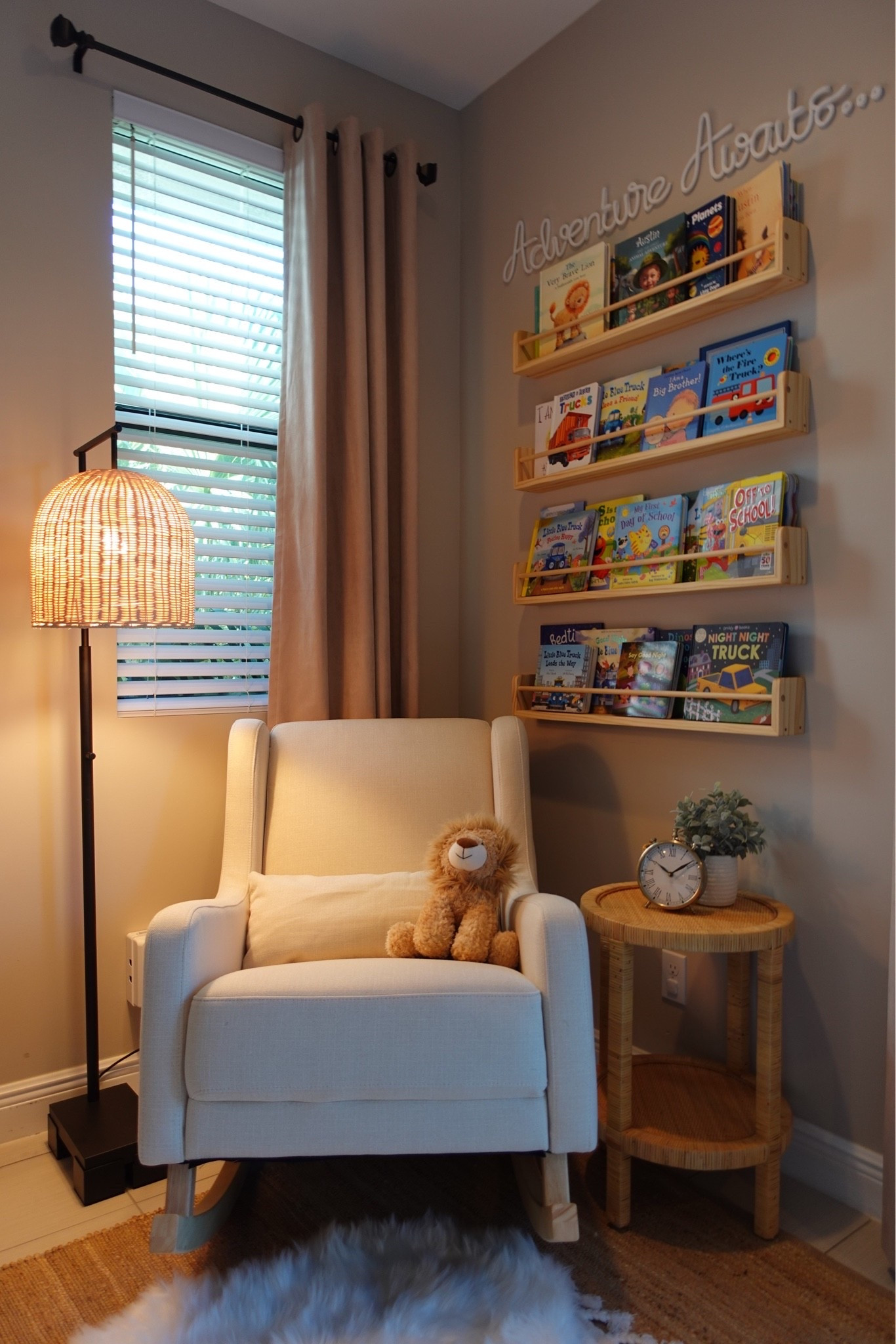 Safari Room Reading Corner 📚