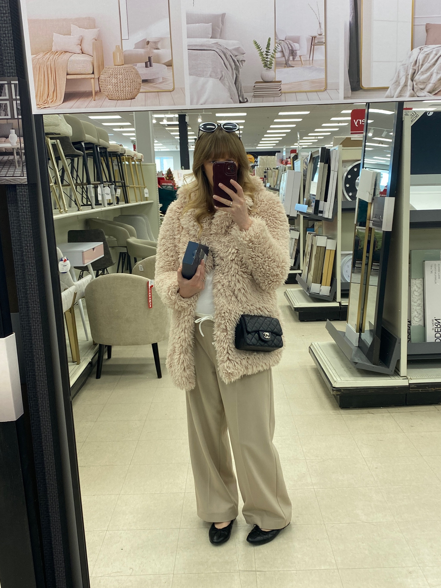 Sometimes you just need to wrap yourself up in a pink teddy coat and take a trip to Homesense 🤷🏼‍♀️🧸 This coat nearly a decade old from Forever 21 but I’ve linked similar options!

#LTKShoeCrush #LTKItBag #LTKFindsUnder100