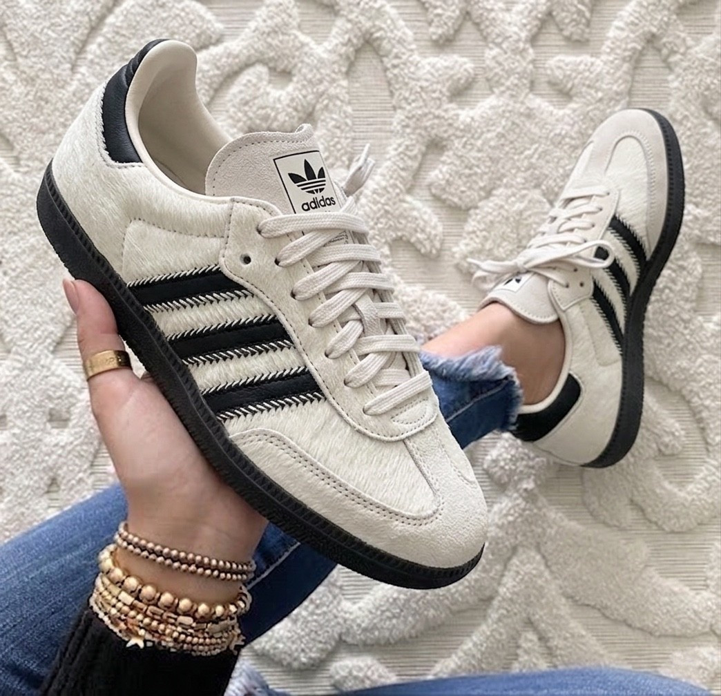 Back in stock in sizes 8.5-11.5