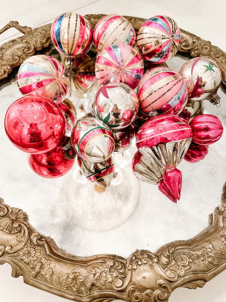 Lot of Vintage Shiny Pink Christmas Ornaments - Etsy | Etsy (US)