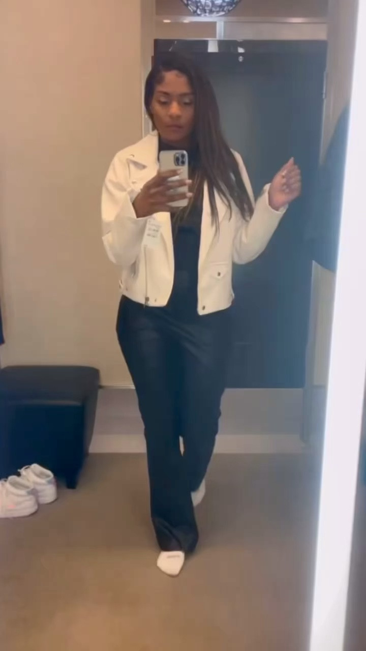 Nordstrom does it to me every time. Ended up getting the pants and the jacket. 👖 🧥 

#tryon #stylehaul #shopping

#LTKfindsunder100 #LTKVideo