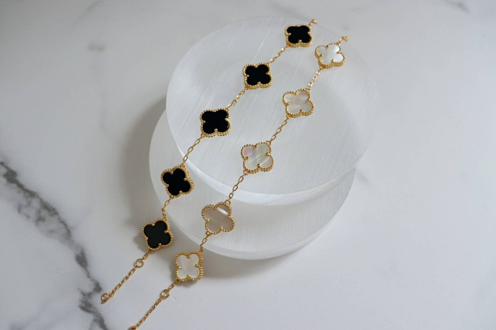 Gold Clover Bracelet With Mother of Pearl or Onyx | Etsy | Etsy (US)