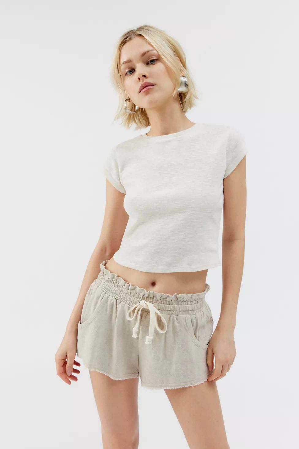 BDG Naomi Linen Micro Short | Urban Outfitters (US and RoW)